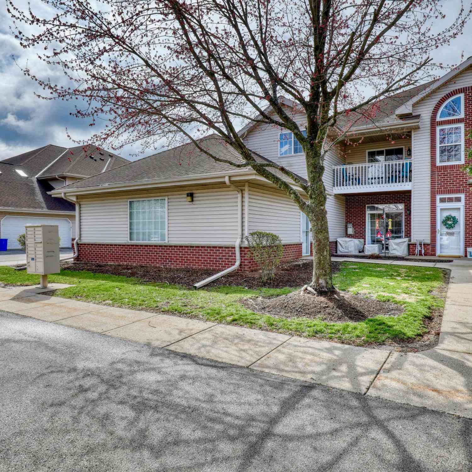 Condo For Sale - N43W32907 Rasmus #6A<br/> Nashotah, WI 53058