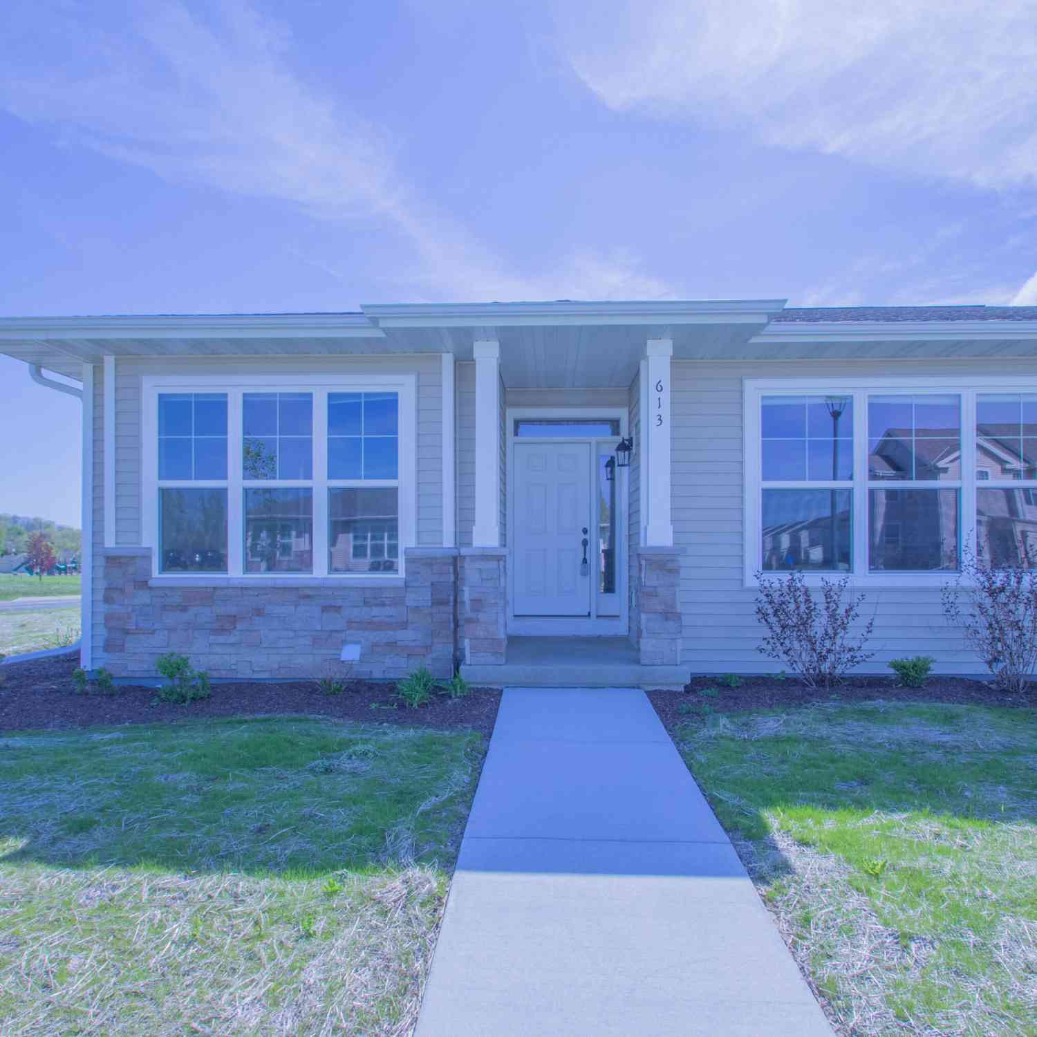 Condo For Sale - 613 Hunter Oaks<br/> Jefferson County, Watertown, WI 53094