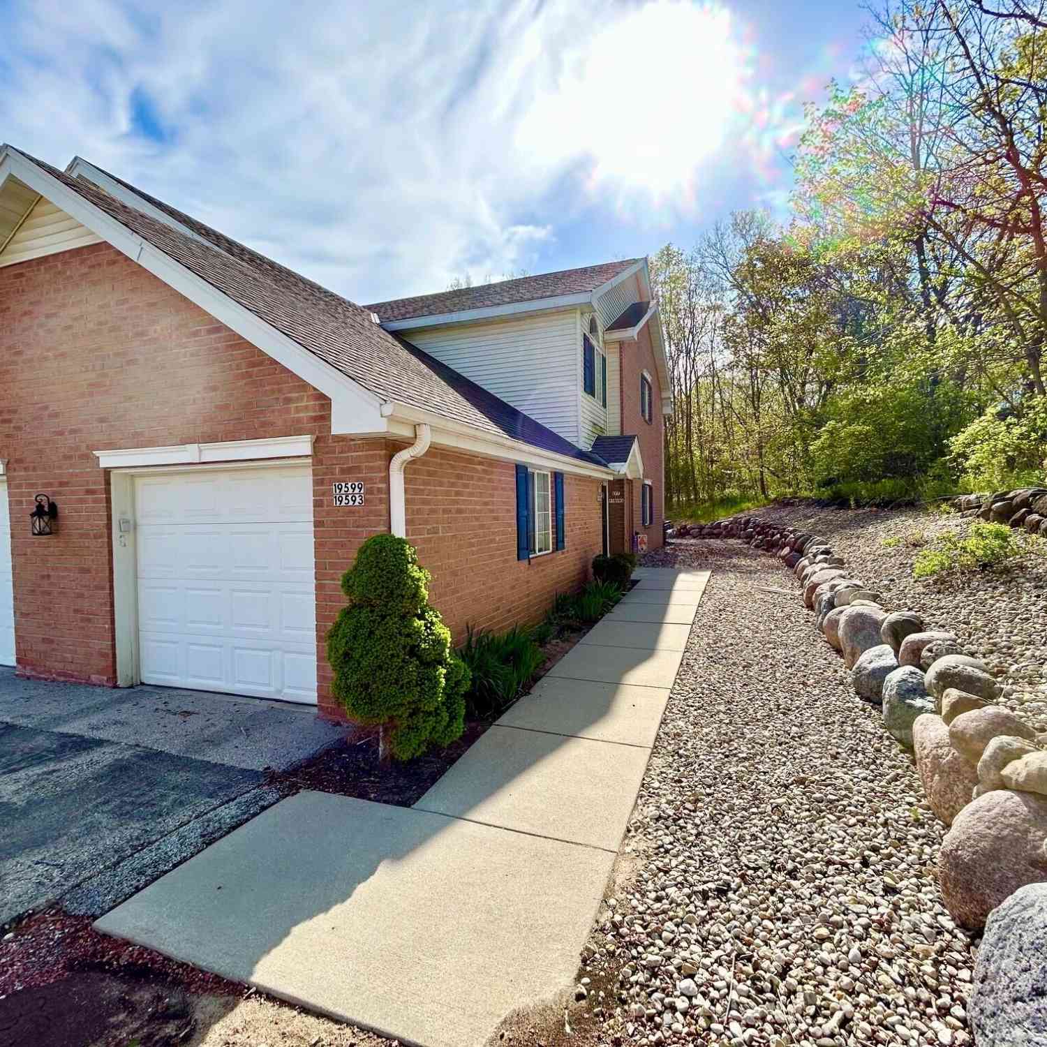 Condo For Sale - S77W19593 Lakewood<br/> Muskego, WI 53150