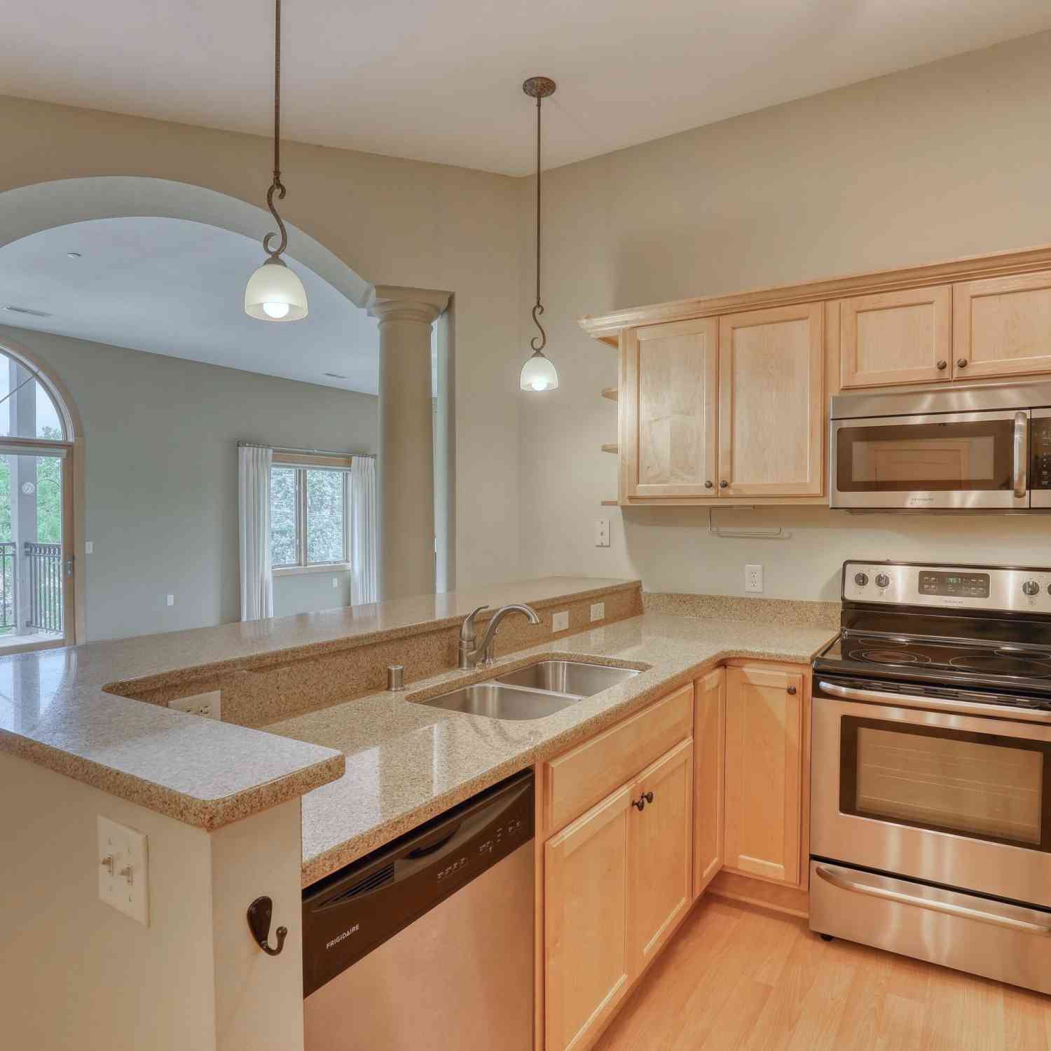 Condo For Sale - N51W34861 Wisconsin #2110<br/> Oconomowoc, WI 53069