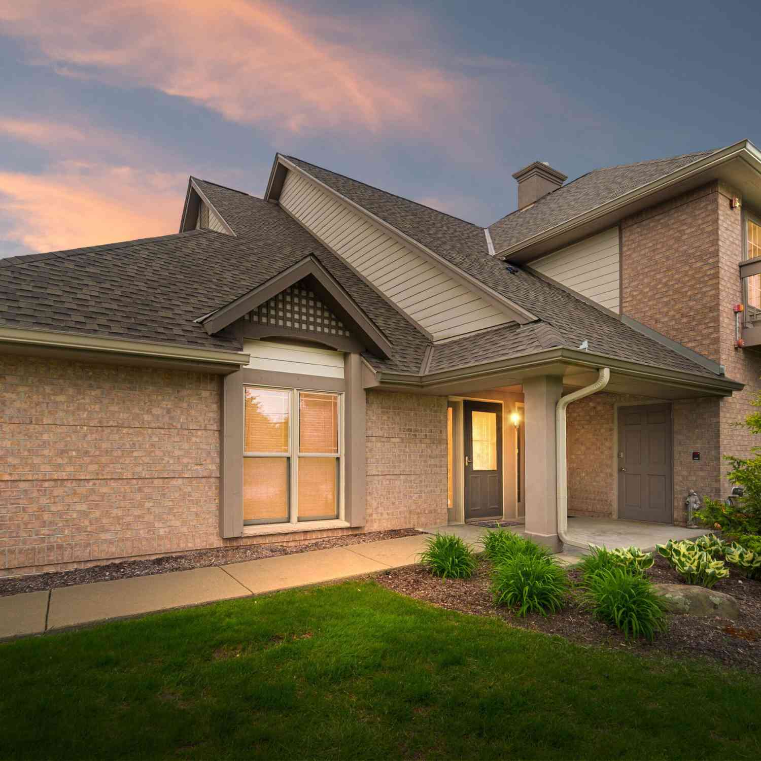 Condo For Sale - 7571 W Tuckaway Pines<br/> Franklin, WI 53132
