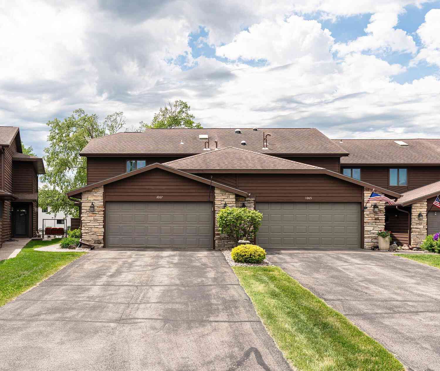 Condo For Sale - 1067 Lauderdale<br/> Onalaska, WI 54650