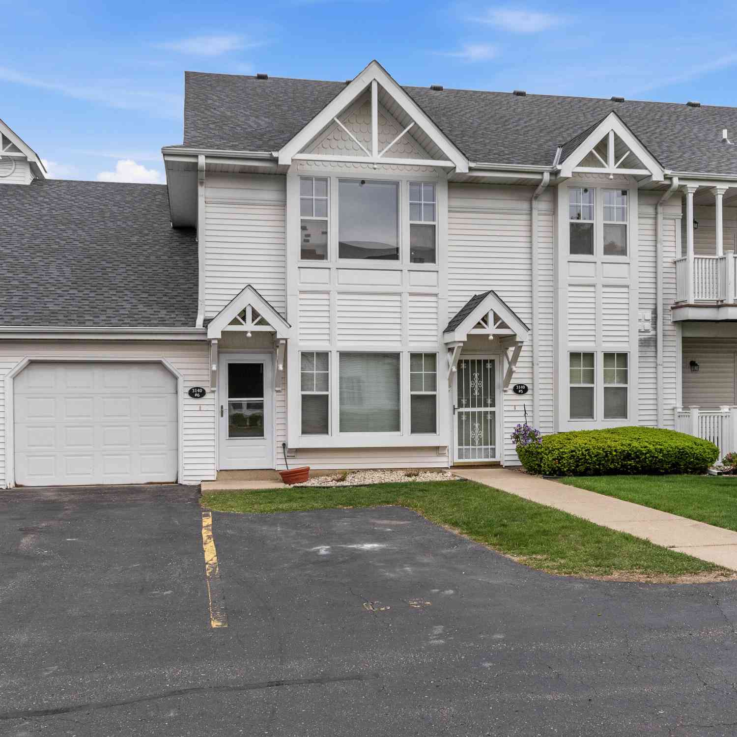 Condo For Sale - 3140 Wood #6<br/> Mount Pleasant, WI 53406