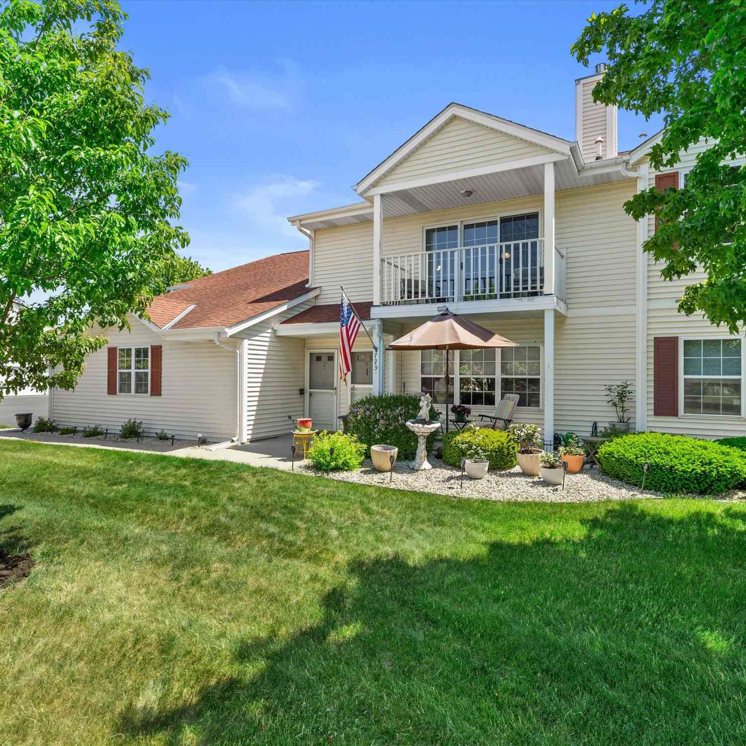 Condo For Sale - 723 Wood River #2<br/> West Bend, WI 53095