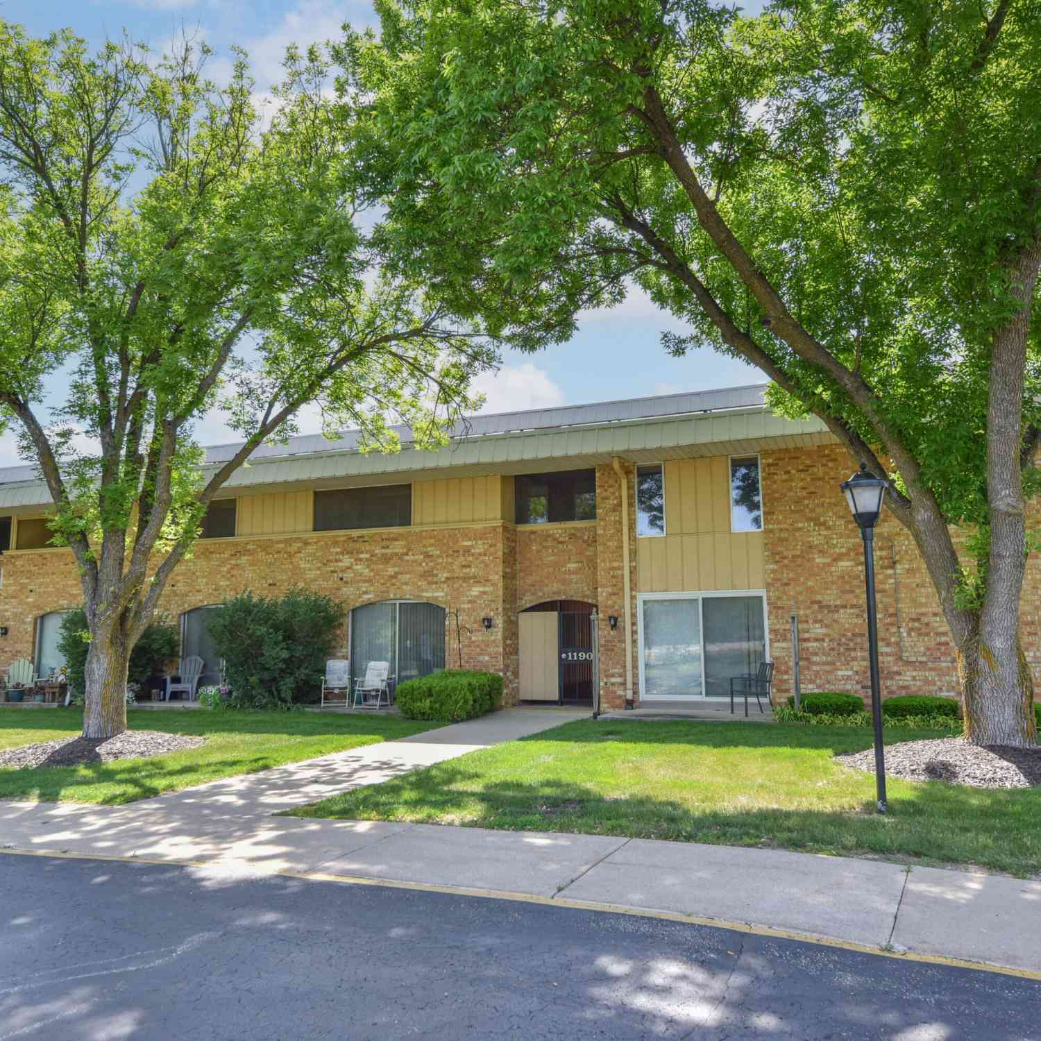 Condo For Sale - 11907 W Appleton #20<br/> Milwaukee, WI 53224