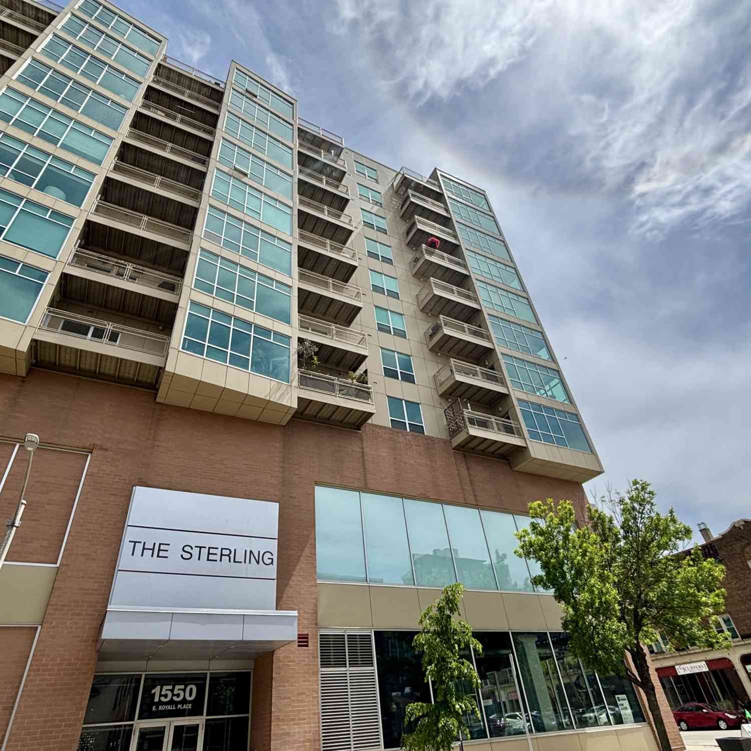 Condo For Sale - 1550 E Royall #504<br/> Milwaukee, WI 53202