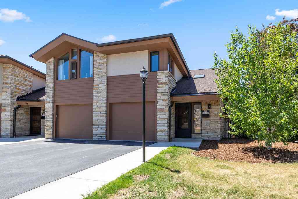 Condo For Sale - N89W16337 Main #D12<br/> Menomonee Falls, WI 53051