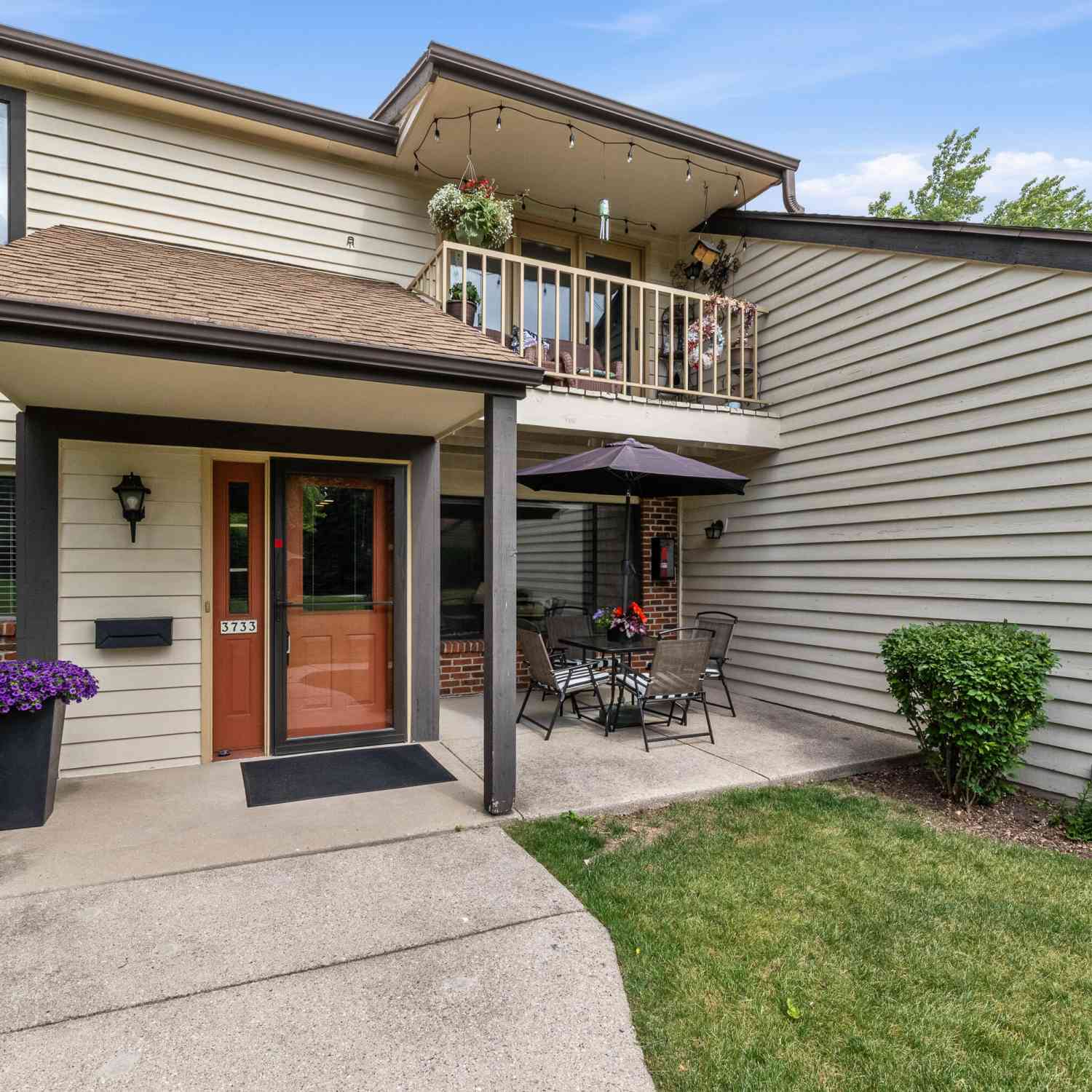 Condo For Sale - 3733 W Loomis<br/> Greenfield, WI 53221
