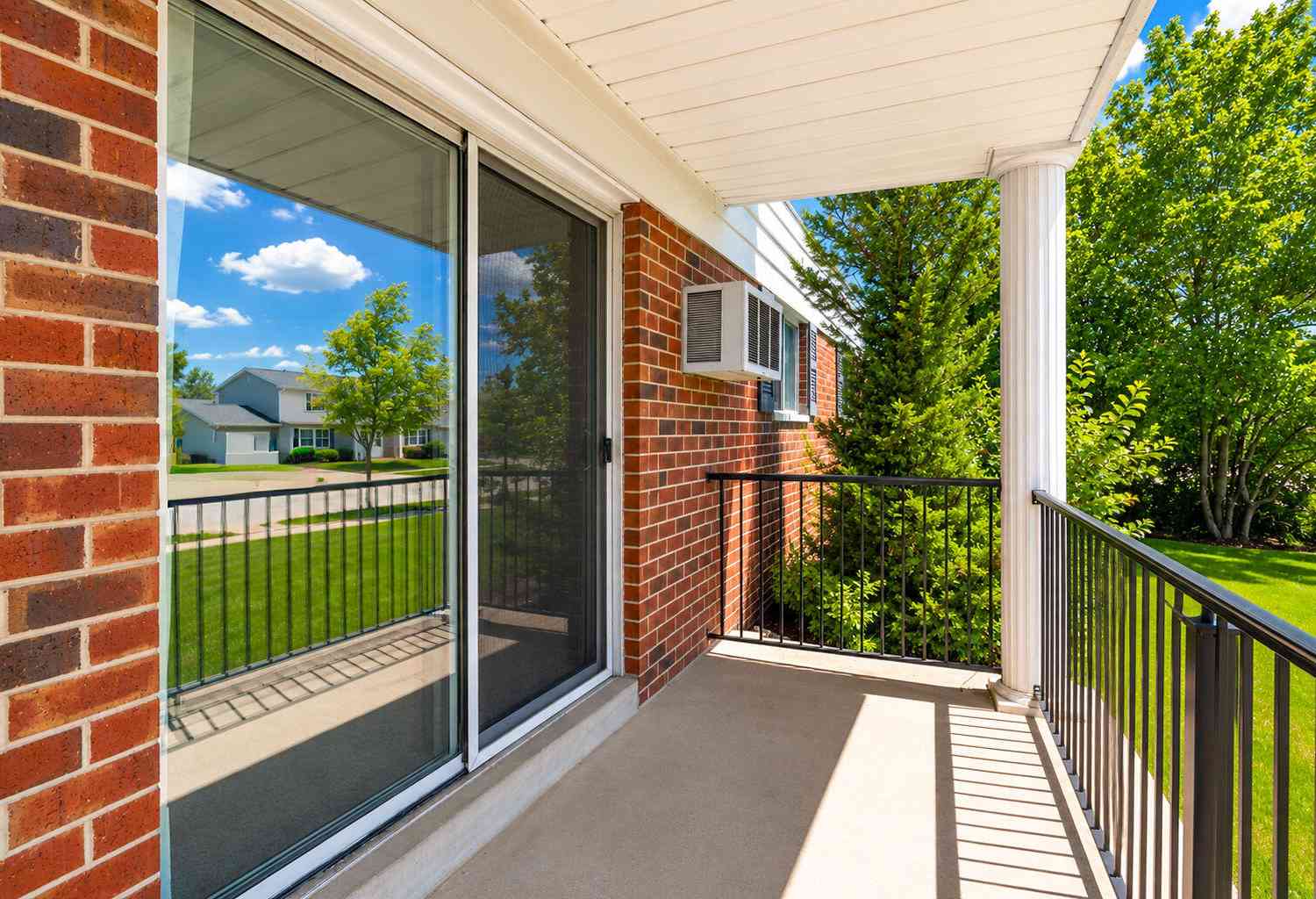 Condo For Sale - 5024 W Cold Spring #2<br/> Milwaukee, WI 53220
