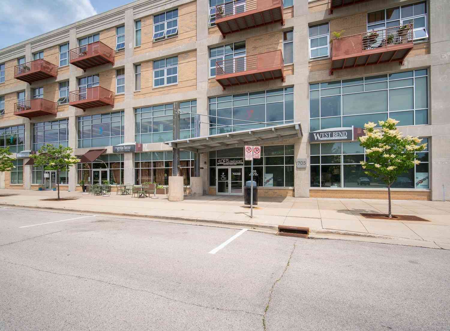 Condo For Sale - 705 Village Green #311<br/> West Bend, WI 53090