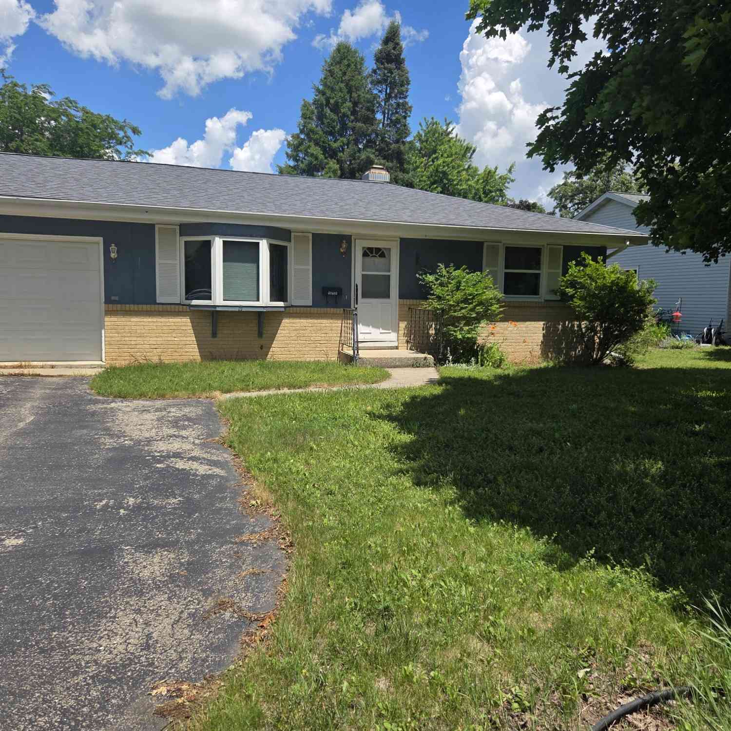 Condo For Sale - 719 Holland #2<br/> Delavan, WI 53115