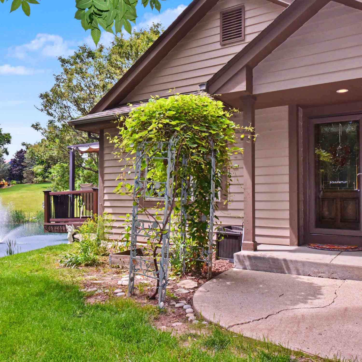 Condo For Sale - 12301 W Waterford<br/> Greenfield, WI 53228