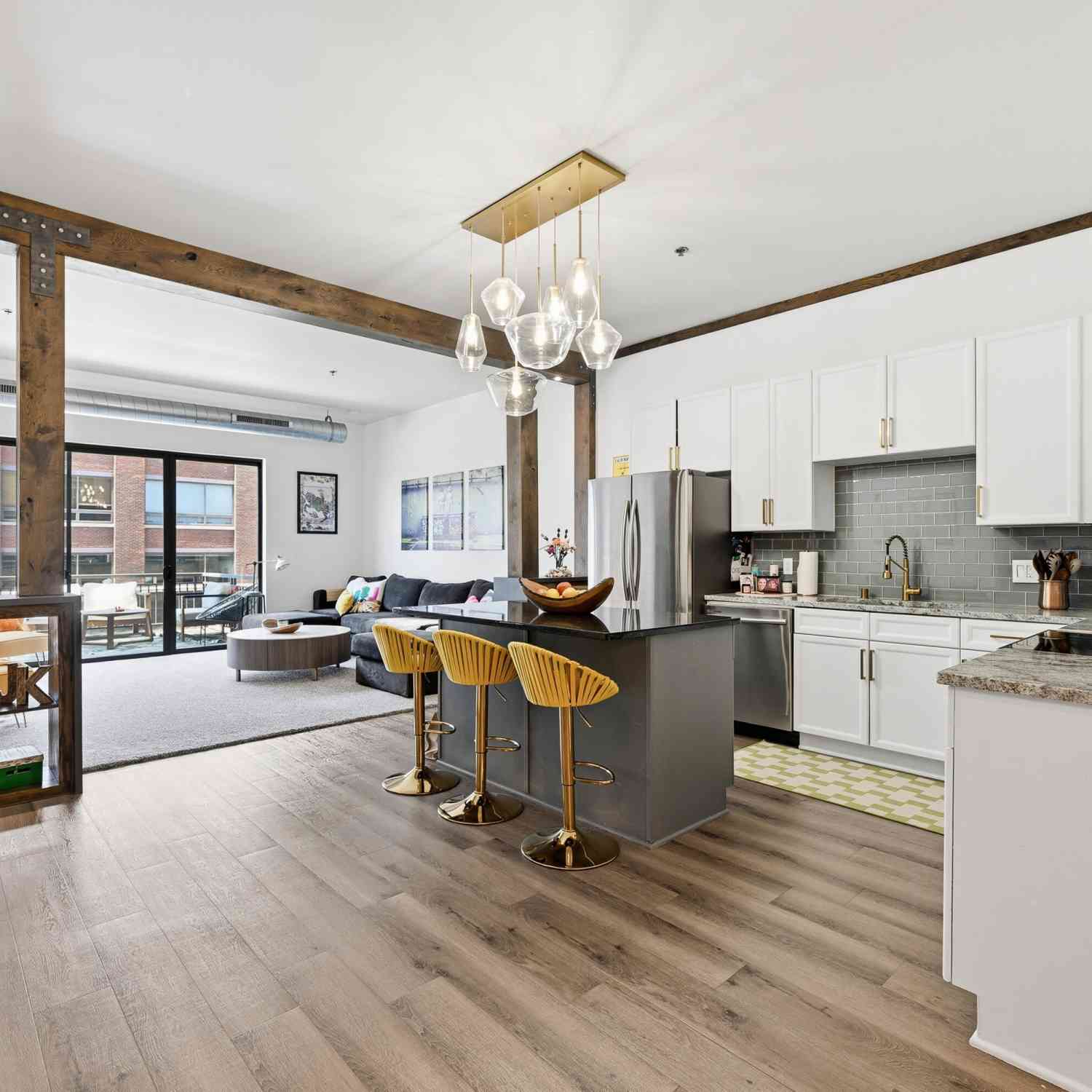 Condo For Sale - 1924 N Hubbard #305<br/> Milwaukee, WI 53212