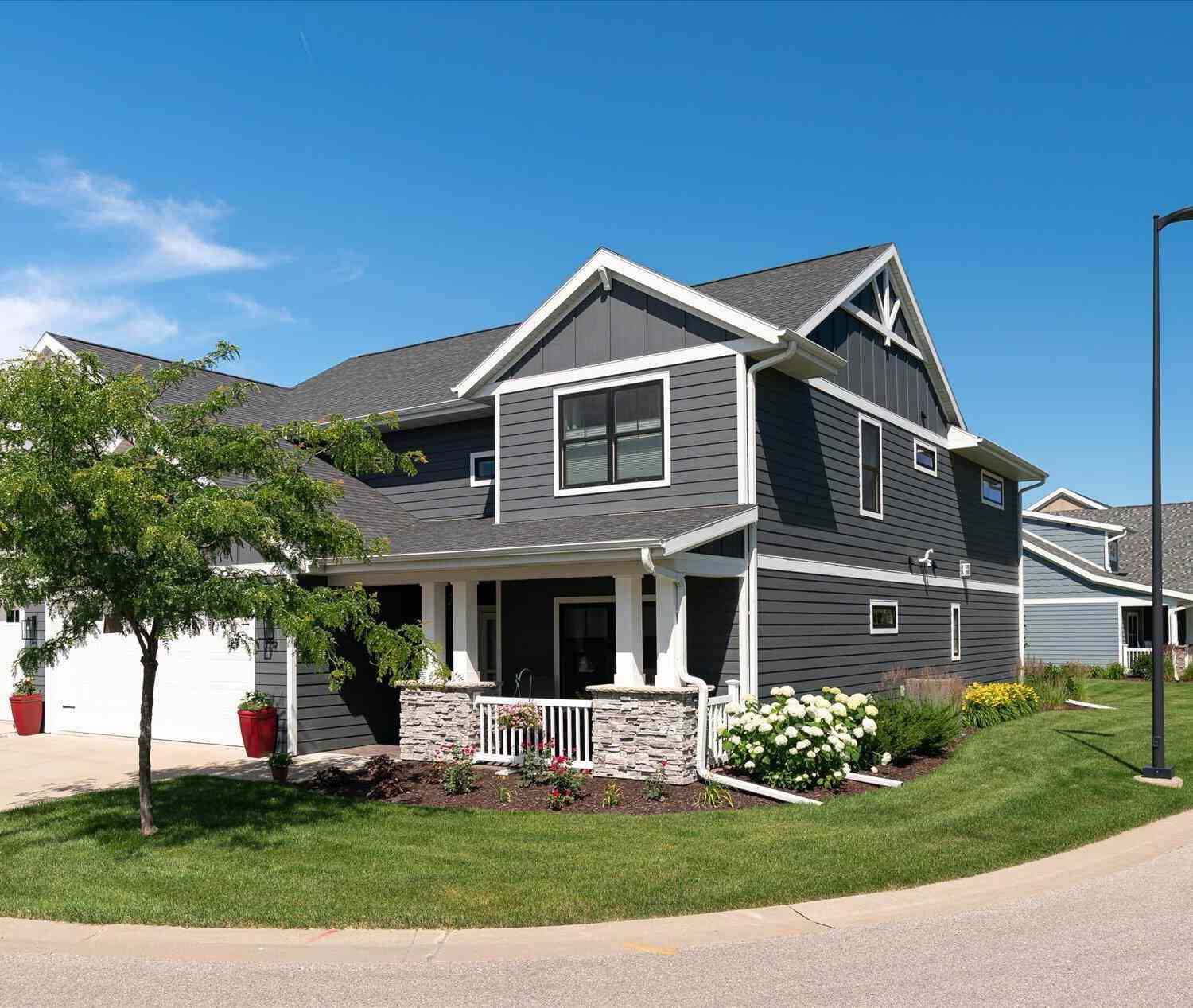 Condo For Sale - 329 River<br/> La Crosse, WI 54601