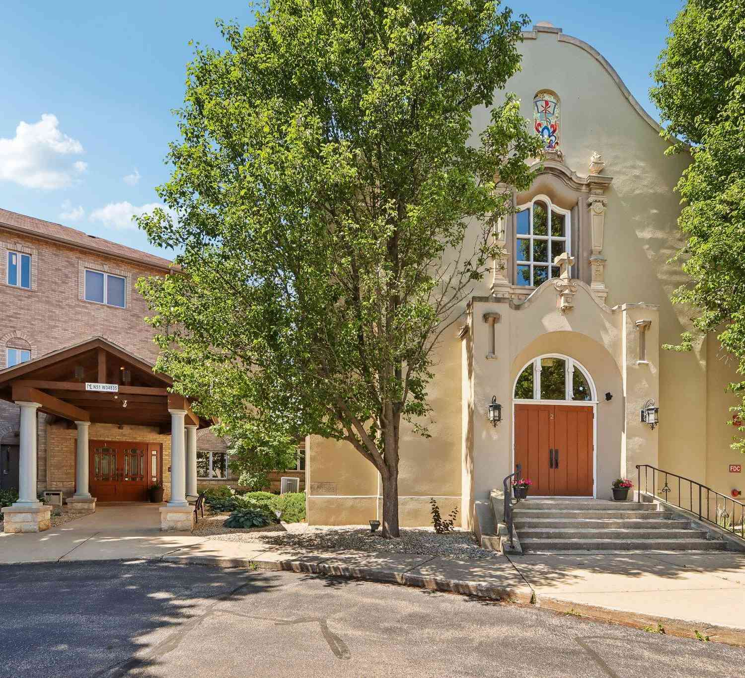 Condo For Sale - N51W34861 Wisconsin #3112<br/> Waukesha County, Oconomowoc, WI 53069