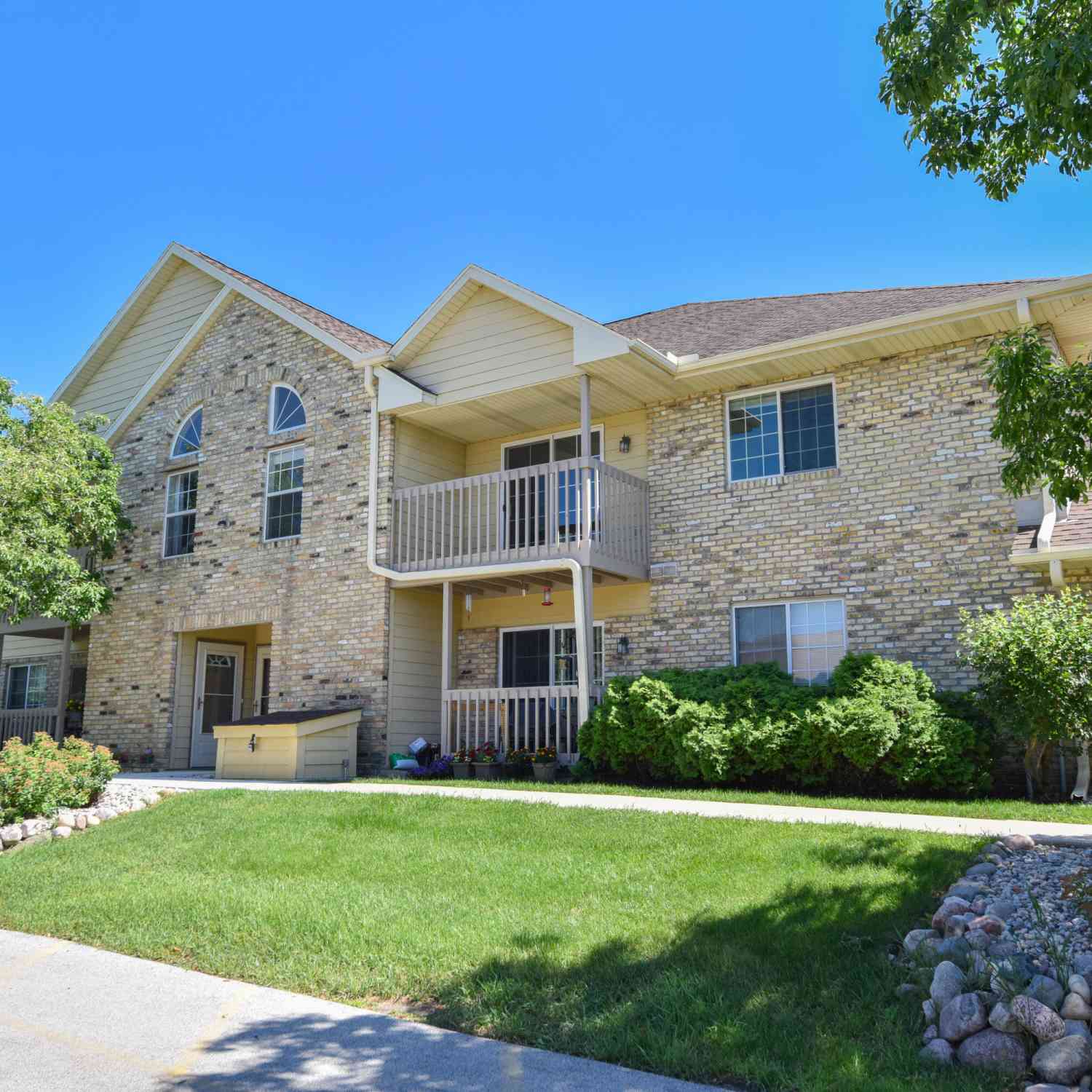 Condo For Sale - 4835 Easy #7<br/> Delafield, WI 53209