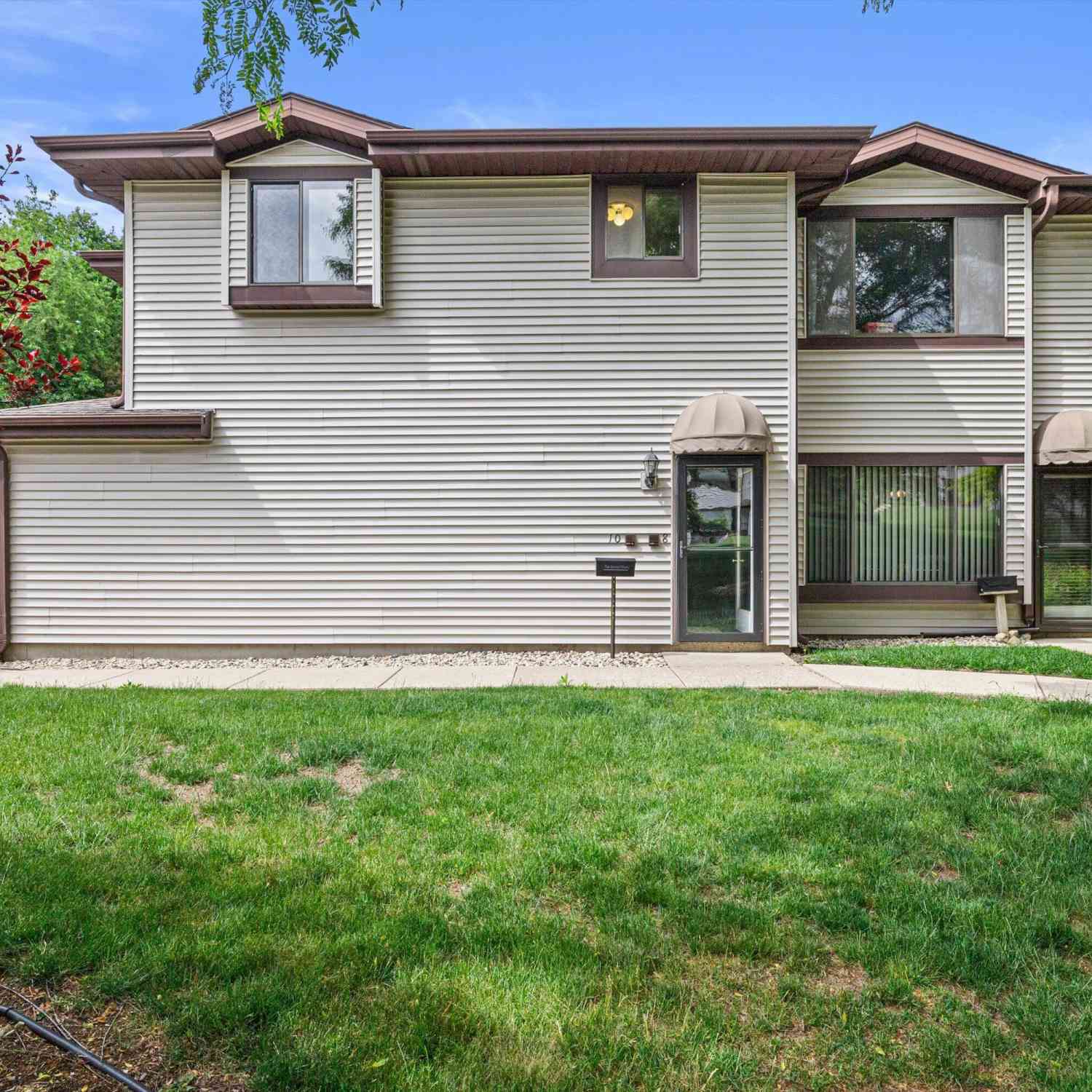 Condo For Sale - 3220 Wood #10<br/> Racine County, Mount Pleasant, WI 53406