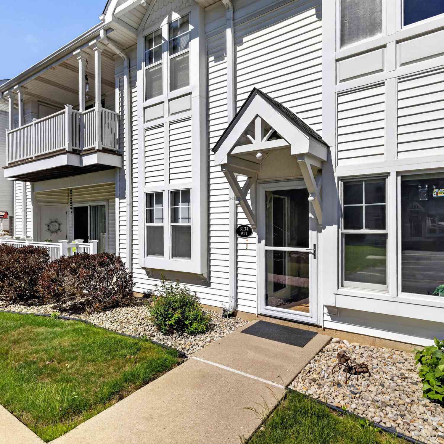 Condo For Sale - 3134 Wood #11<br/> Racine County, Mount Pleasant, WI 53406