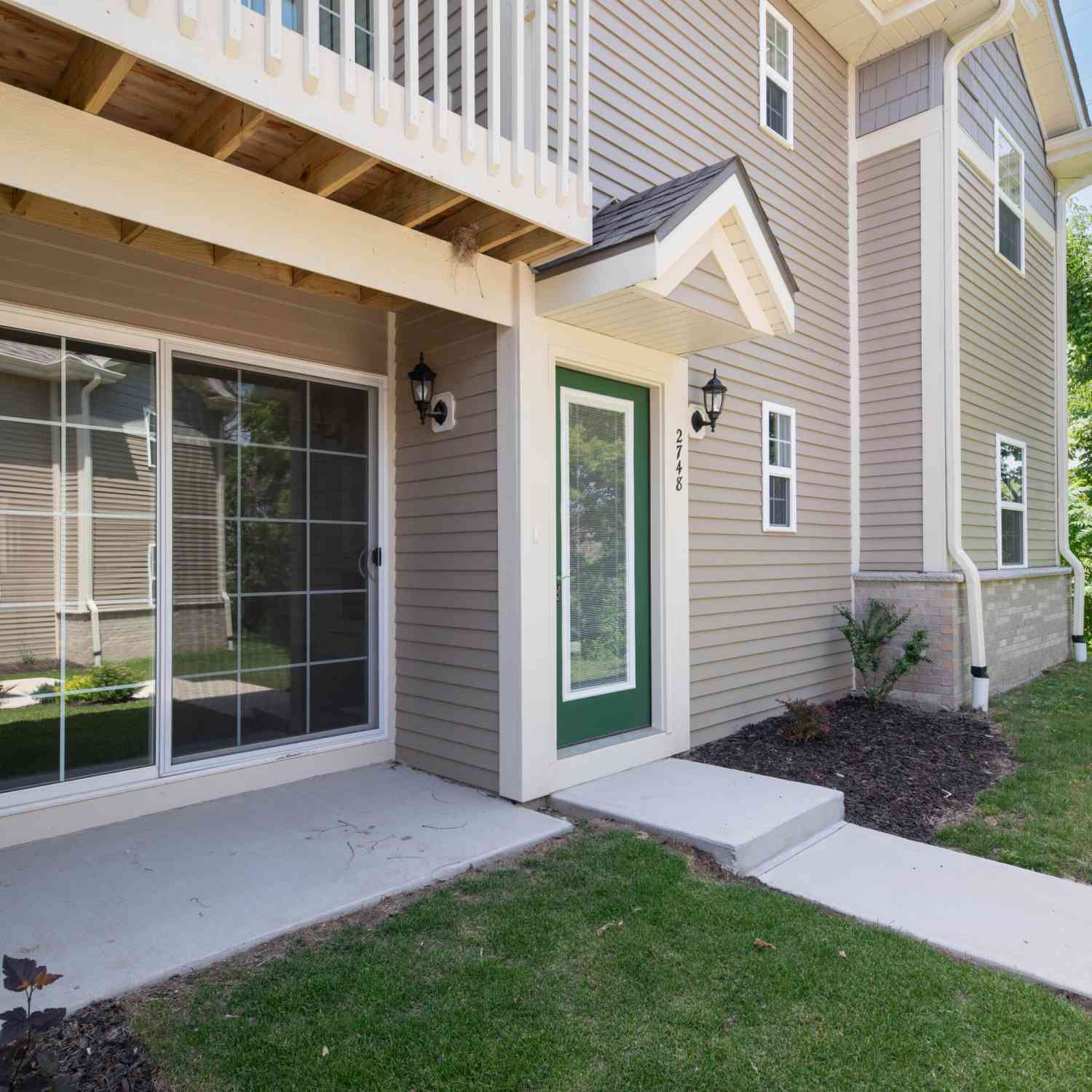 Condo For Sale - 2748 Hidden #73<br/> Saint Francis, WI 53235