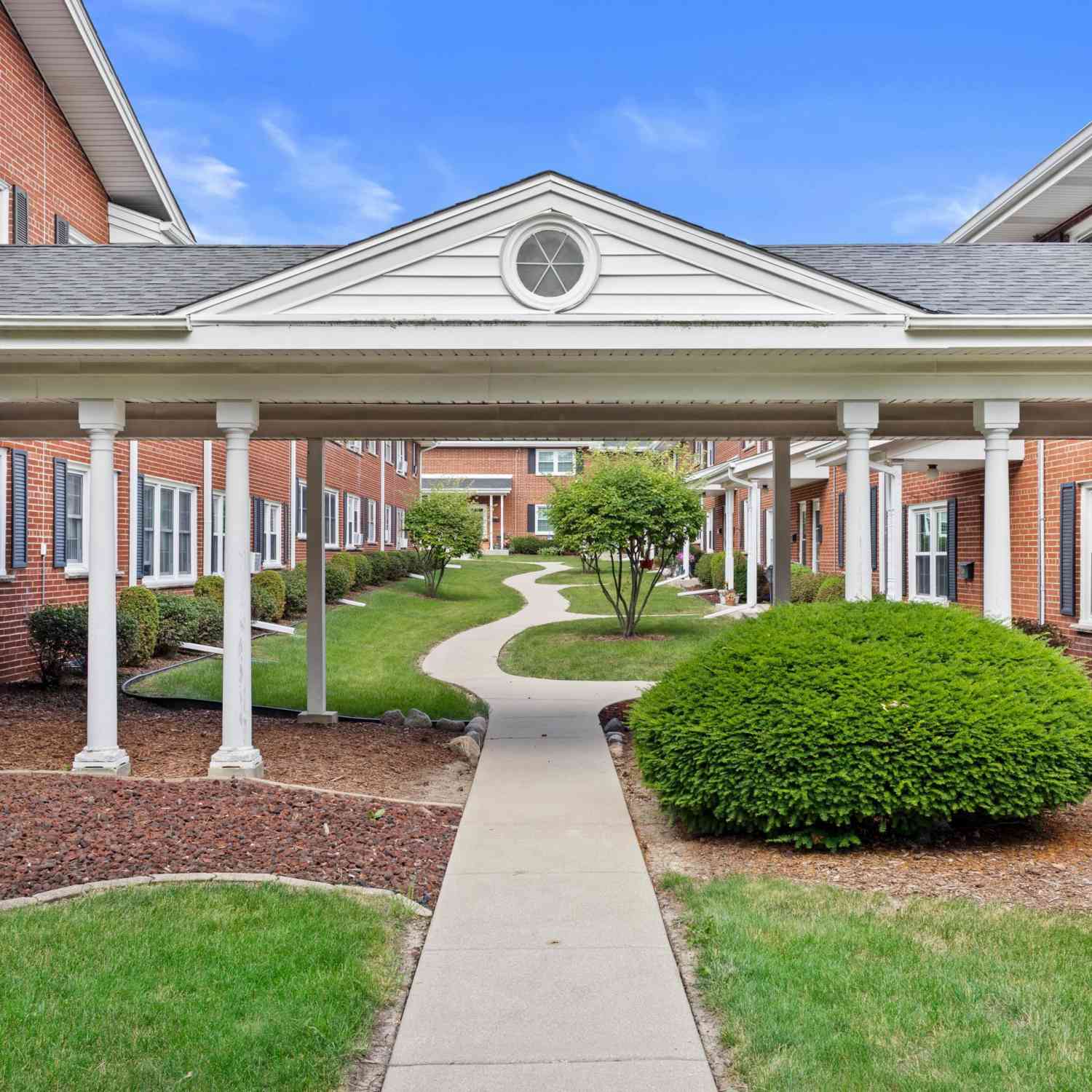Condo For Sale - 3119 S 122nd #2<br/> Milwaukee County, West Allis, WI 53227