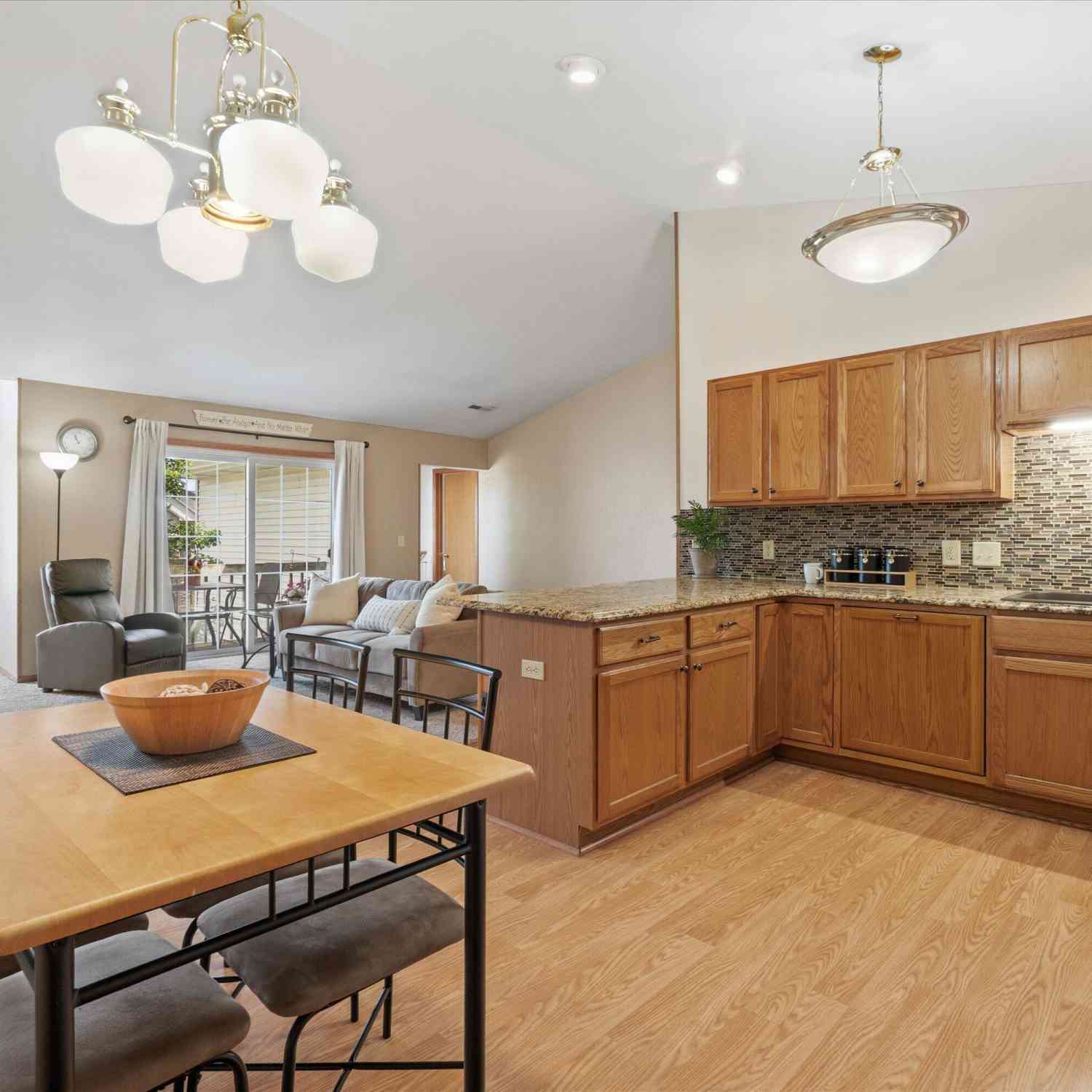 Condo For Sale - 1301 College #7F<br/> Milwaukee County, South Milwaukee, WI 53172