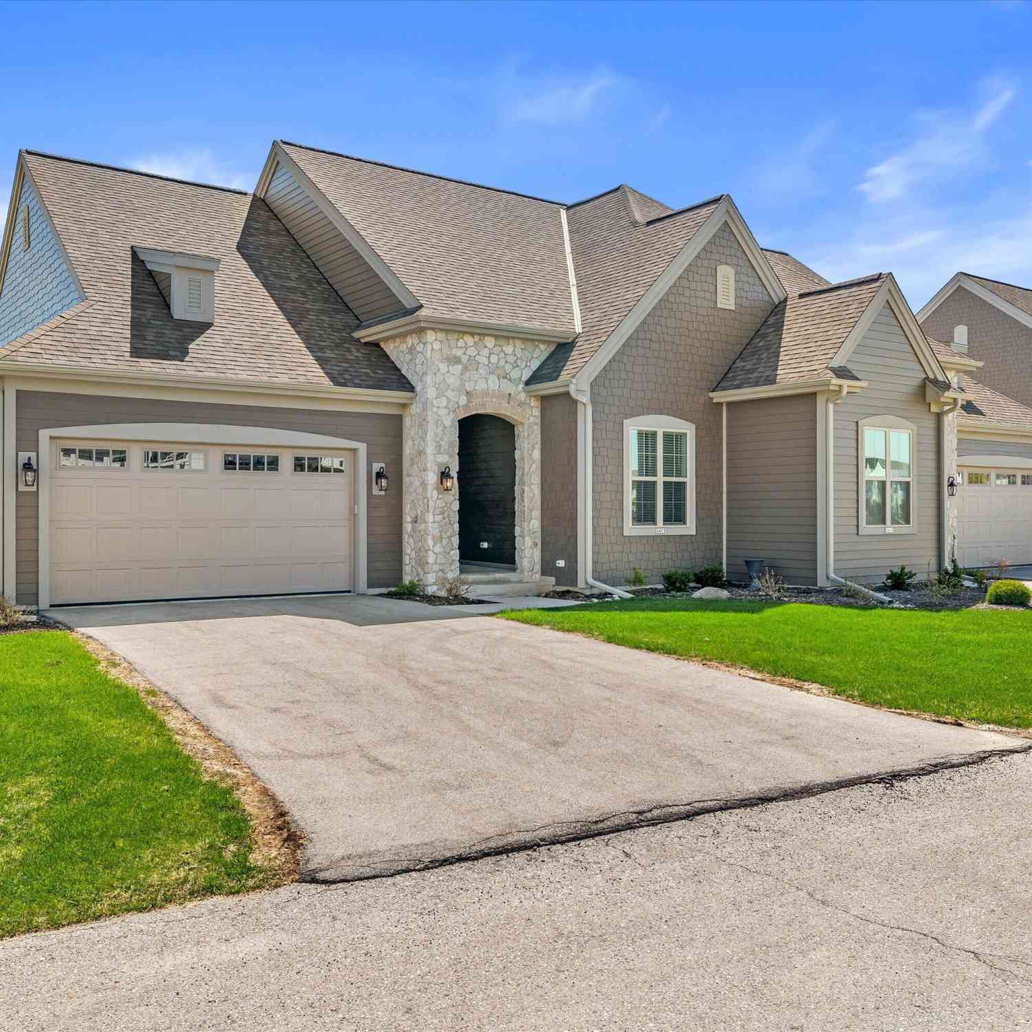 Condo For Sale - 1615 Belmont #50<br/> Waukesha County, Oconomowoc, WI 53066