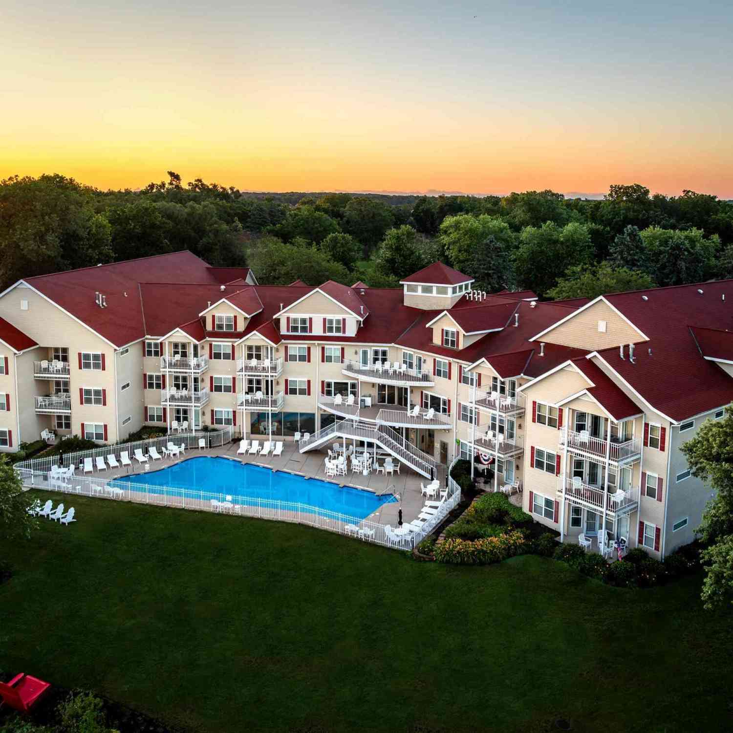 Condo For Sale - 1505 S Shore #207<br/> Walworth County, Delavan, WI 53115