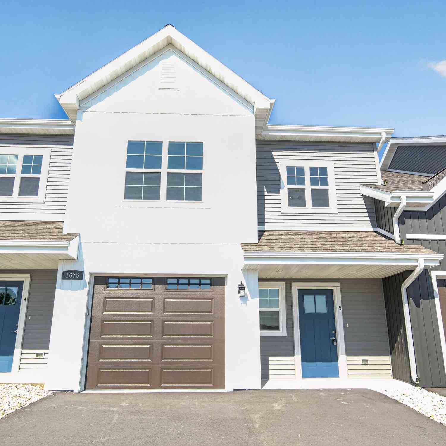 Condo For Sale - 1675 Reigle #5<br/> Washington County, Kewaskum, WI 53040
