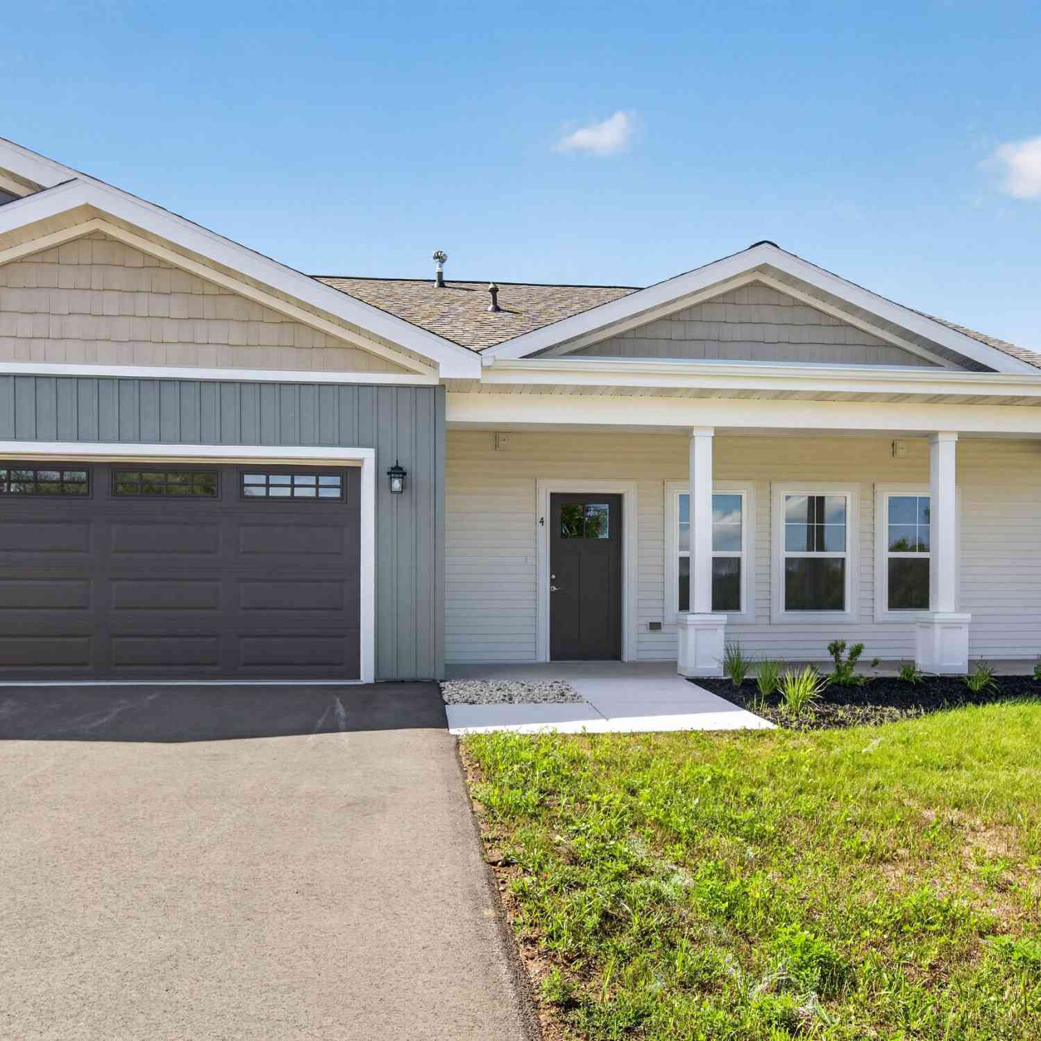 Condo For Sale - 1601 Wildlife #4<br/> Washington County, Kewaskum, WI 53040