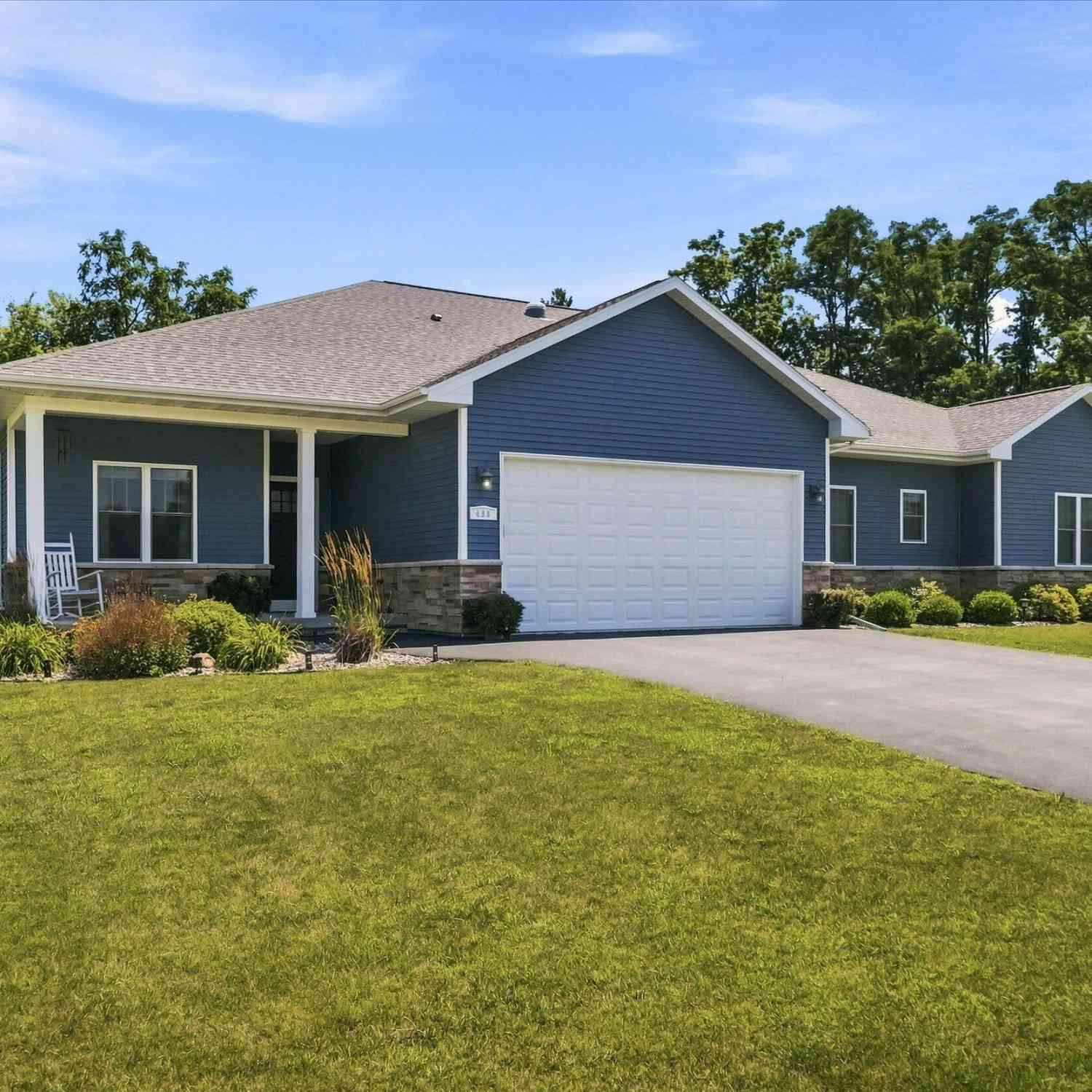 Condo For Sale - 490 Meadowlark<br/> Green Lake County, Green Lake, WI 54941