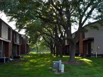 Condo For Sale - 1651 W Edgerton #B<br/> Milwaukee County, Milwaukee, WI 53221
