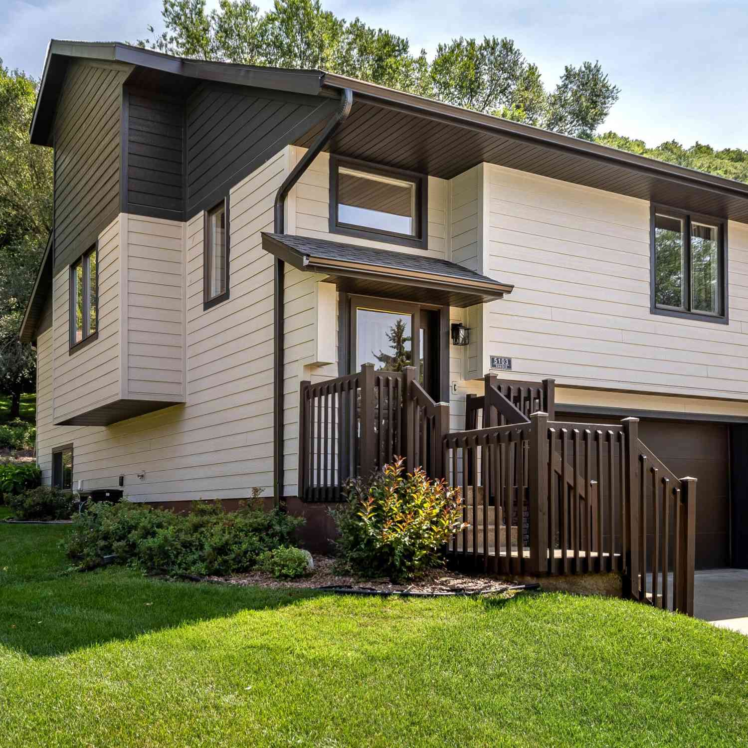 Condo For Sale - 5103 33rd<br/> La Crosse County, La Crosse, WI 54601