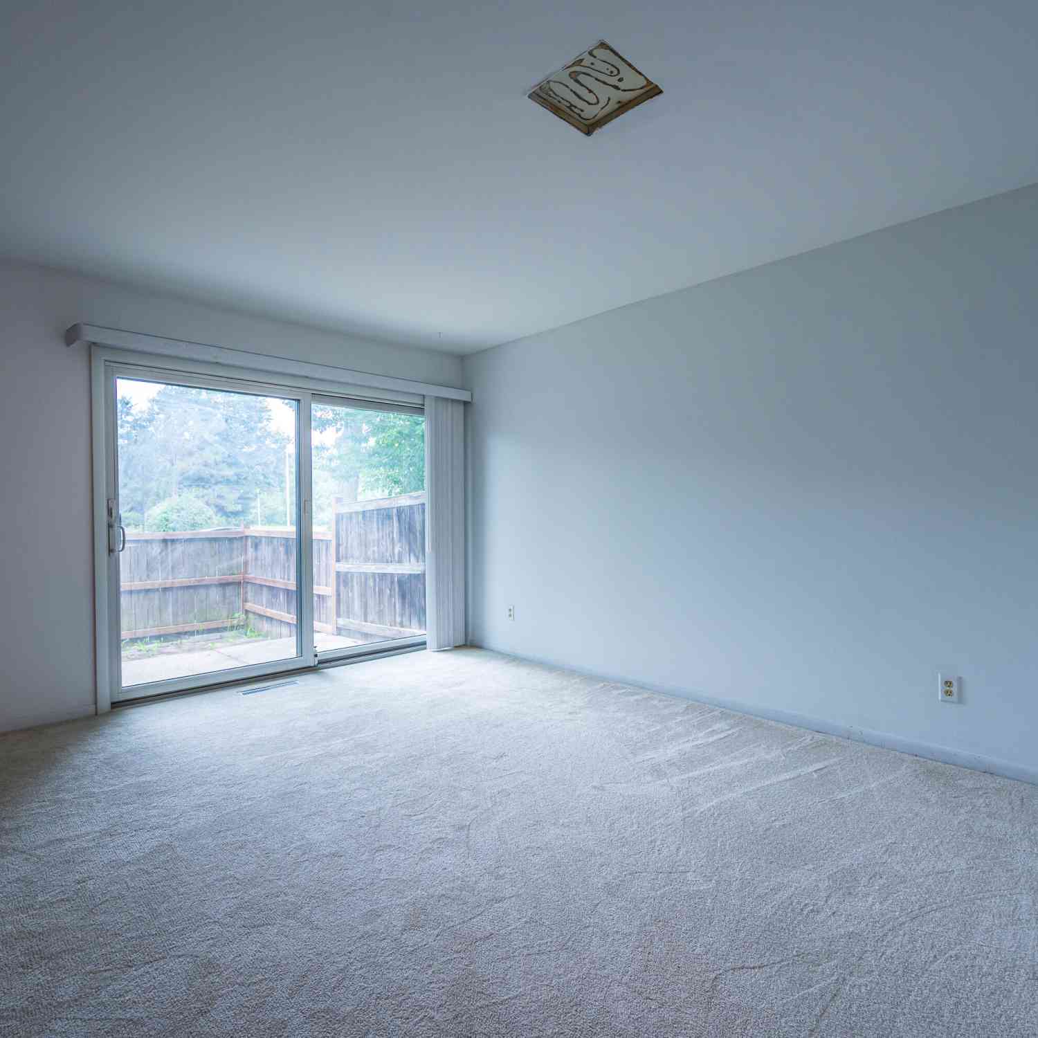 Condo For Sale - 9256 N 70th #2<br/> Milwaukee County, Milwaukee, WI 53223