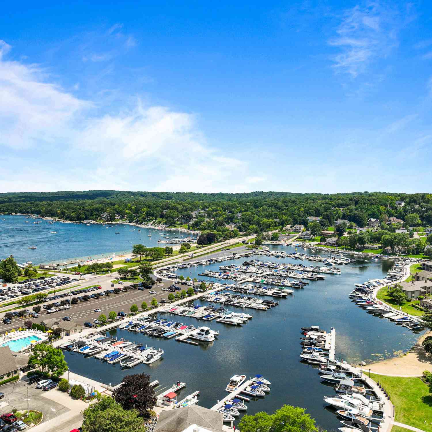 Condo For Sale - 271 Fontana #413<br/> Fontana, WI 53125