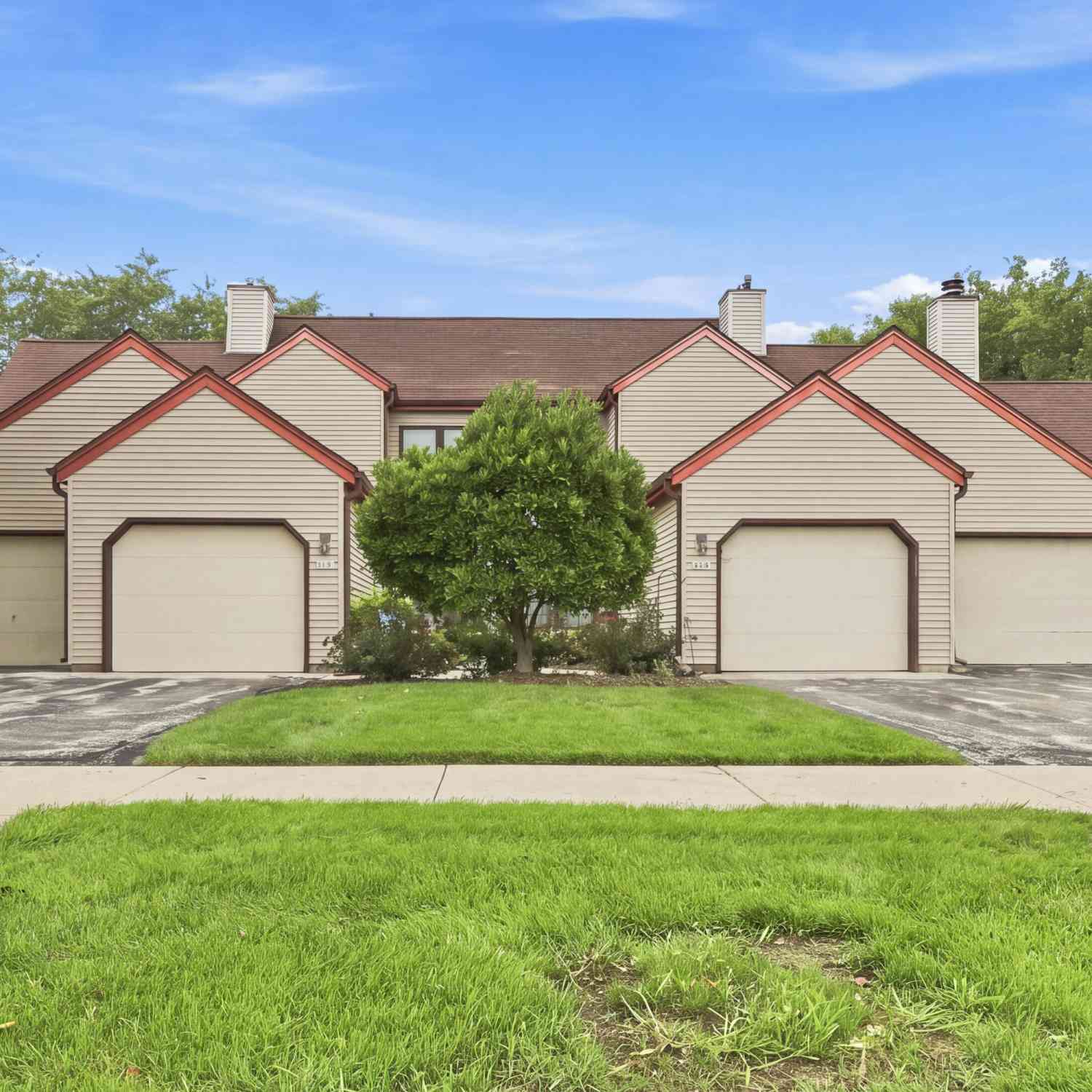 Condo For Sale - 8141 S 88th<br/> Franklin, WI 53132