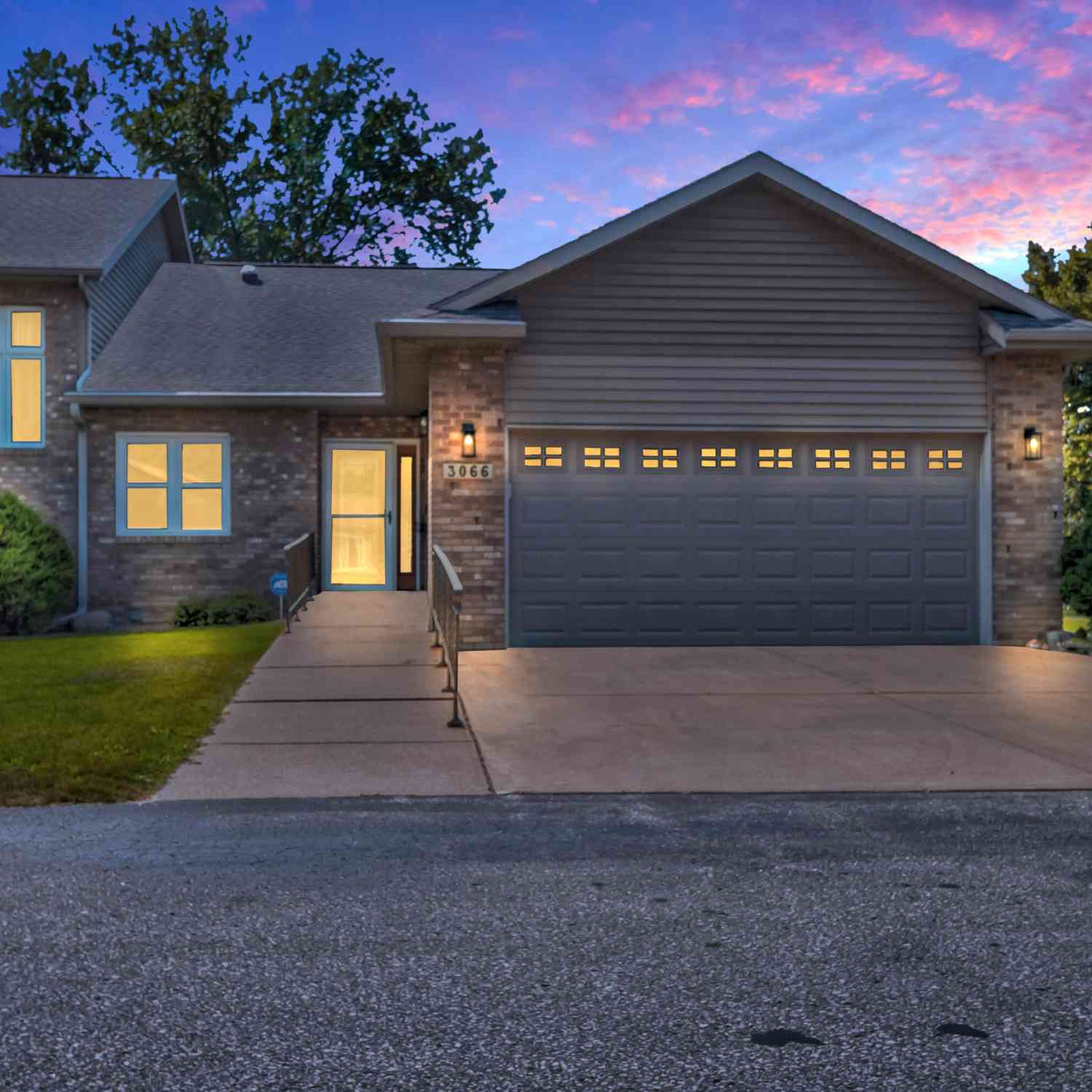 Condo For Sale - 3066 Linden<br/> La Crosse County, La Crosse, WI 54601