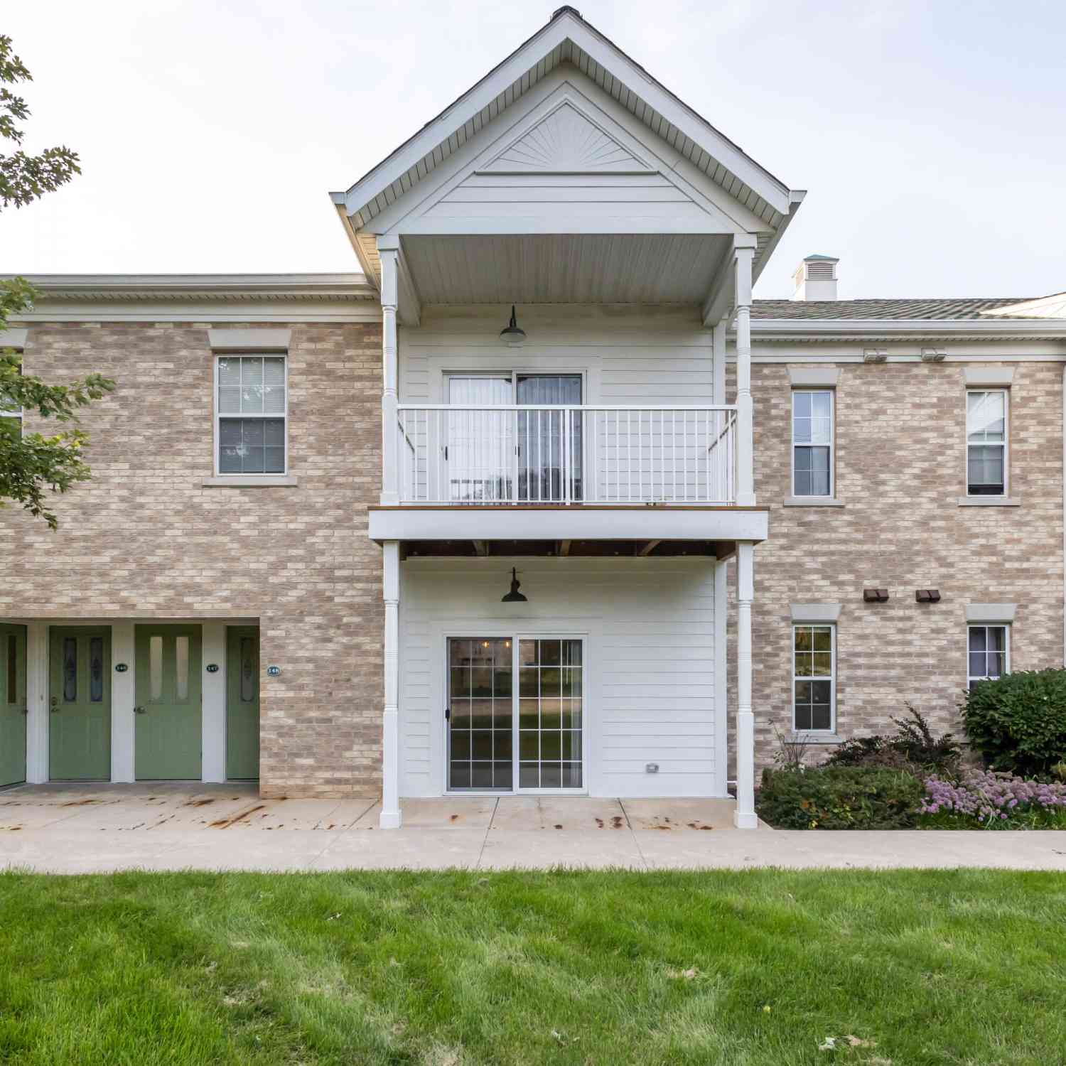 Condo For Sale - 2704 Northview #148<br/> Waukesha County, Waukesha, WI 53188