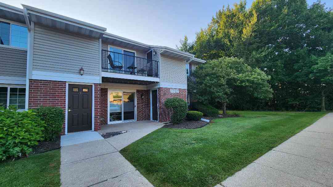 Condo For Sale - W169N11054 Ashbury #3<br/> Washington County, Germantown, WI 53022