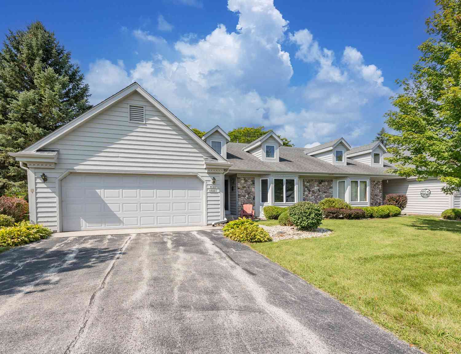 Condo For Sale - W180N9841 Riversbend<br/> Washington County, Germantown, WI 53022