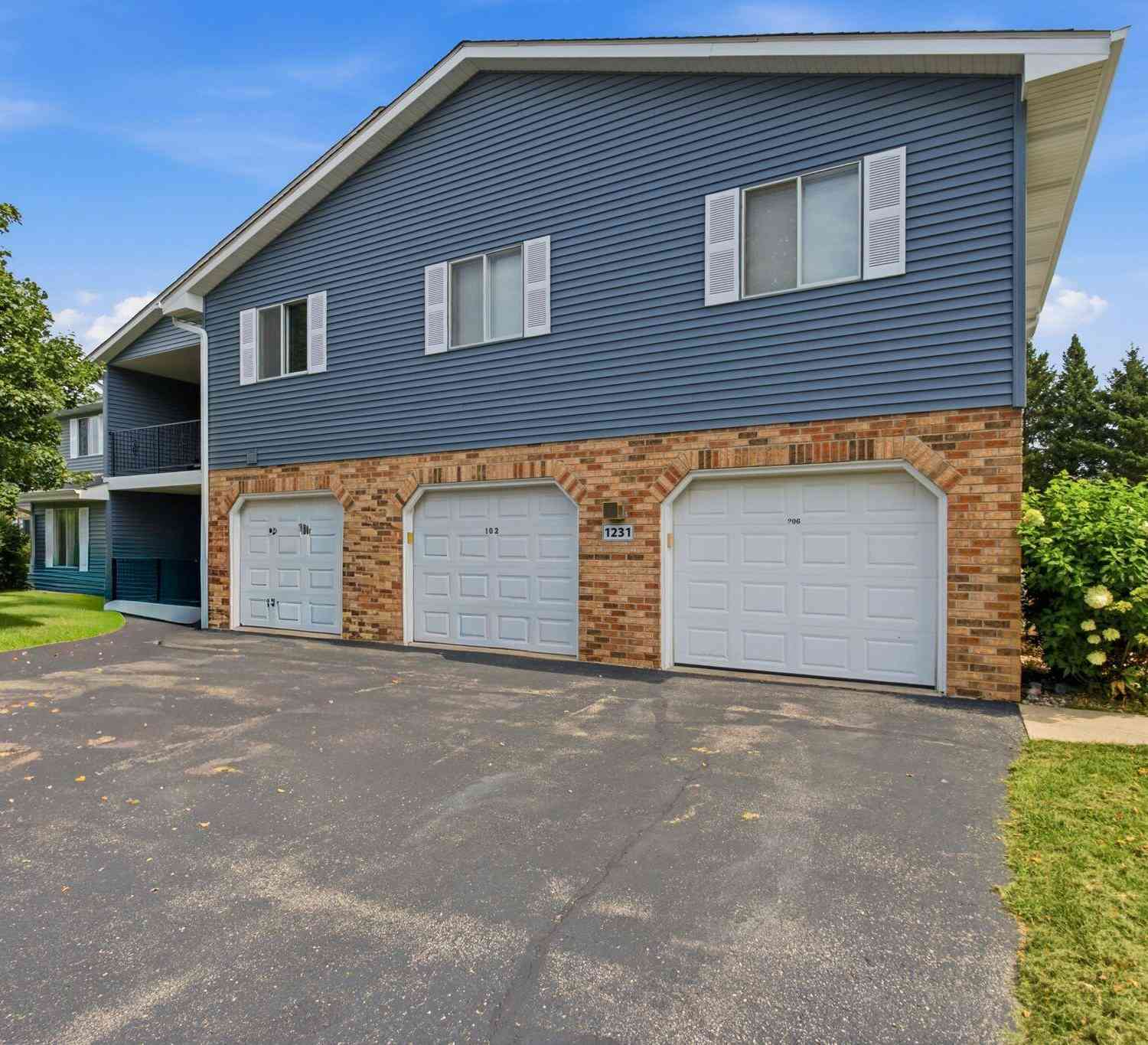 Condo For Sale - 1231 N Sunnyslope<br/> Mount Pleasant, WI 53406