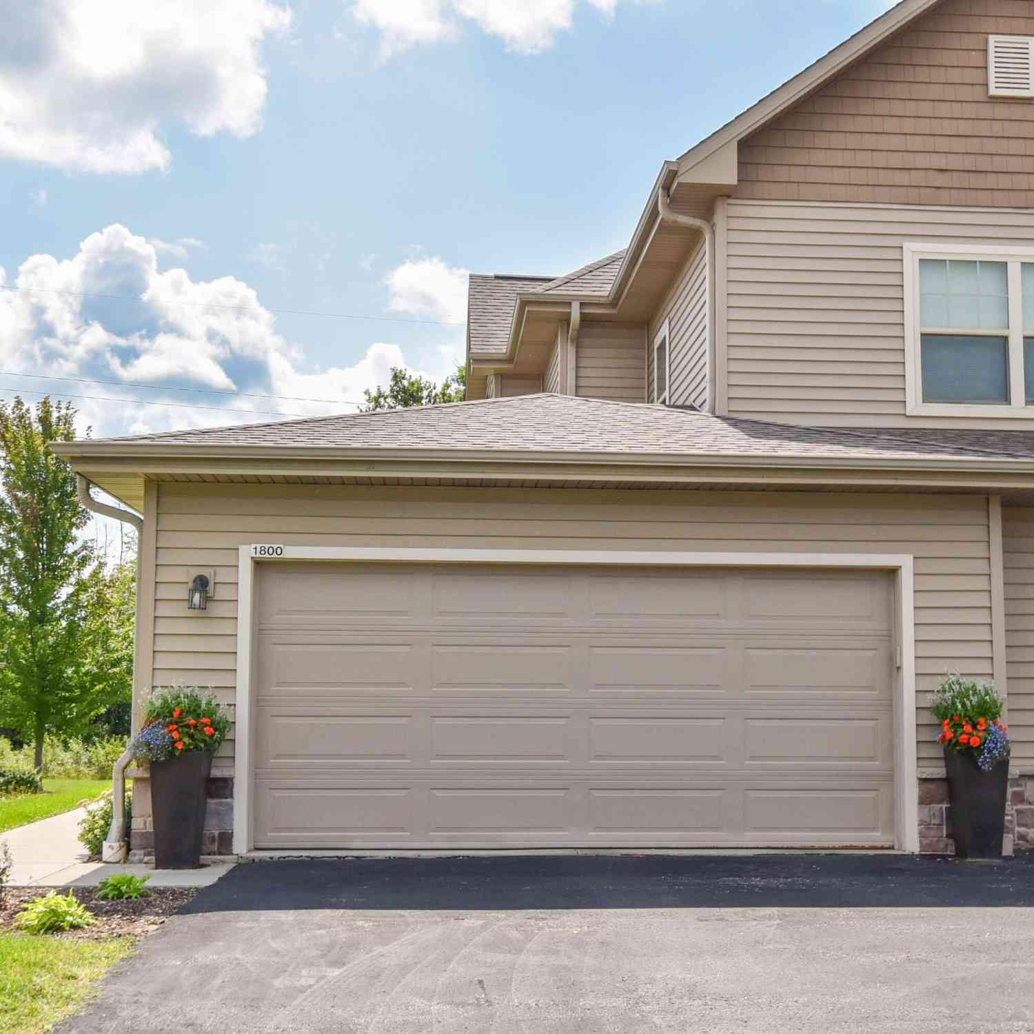 Condo For Sale - 1800 New Port Vista<br/> Port Washington, WI 53024