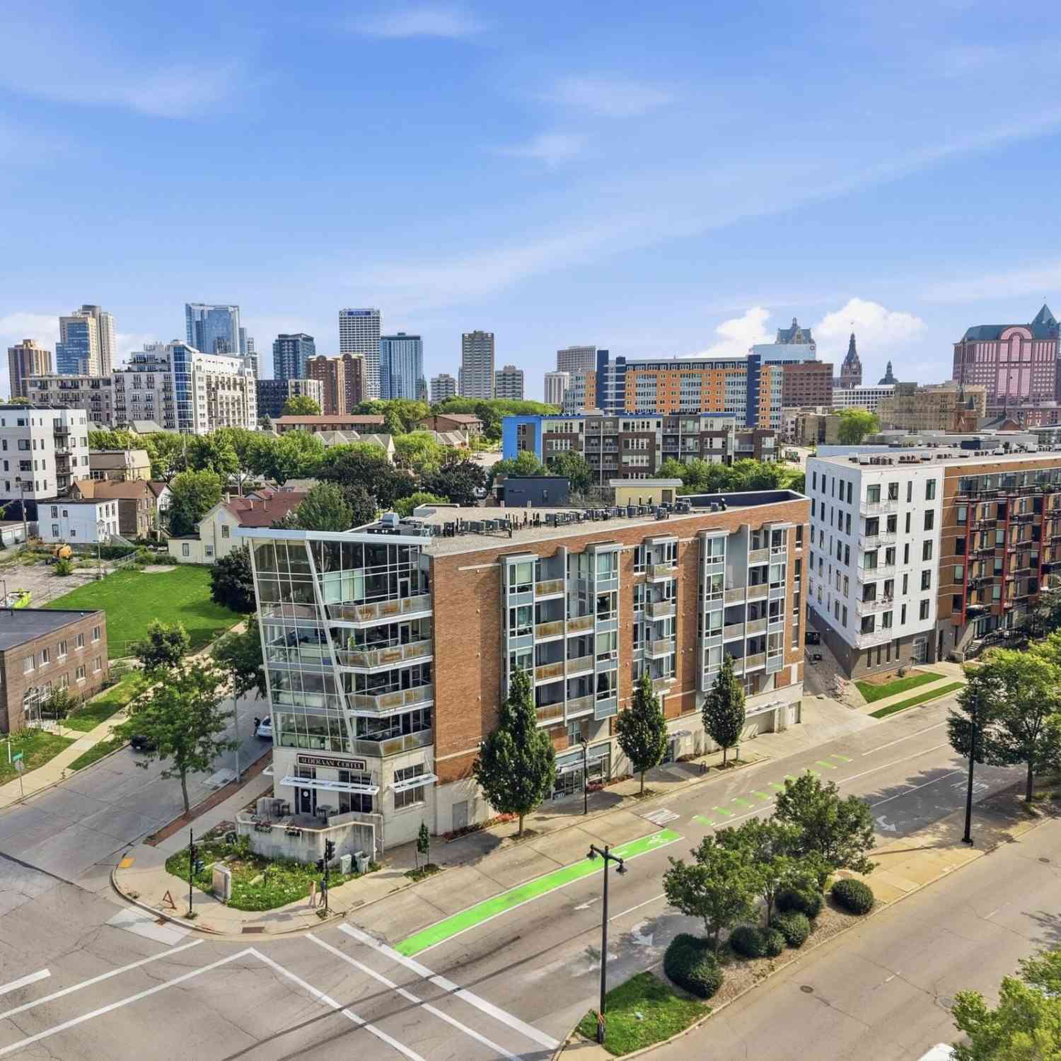 Condo For Sale - 1541 N Jefferson #304<br/> Milwaukee County, Milwaukee, WI 53202
