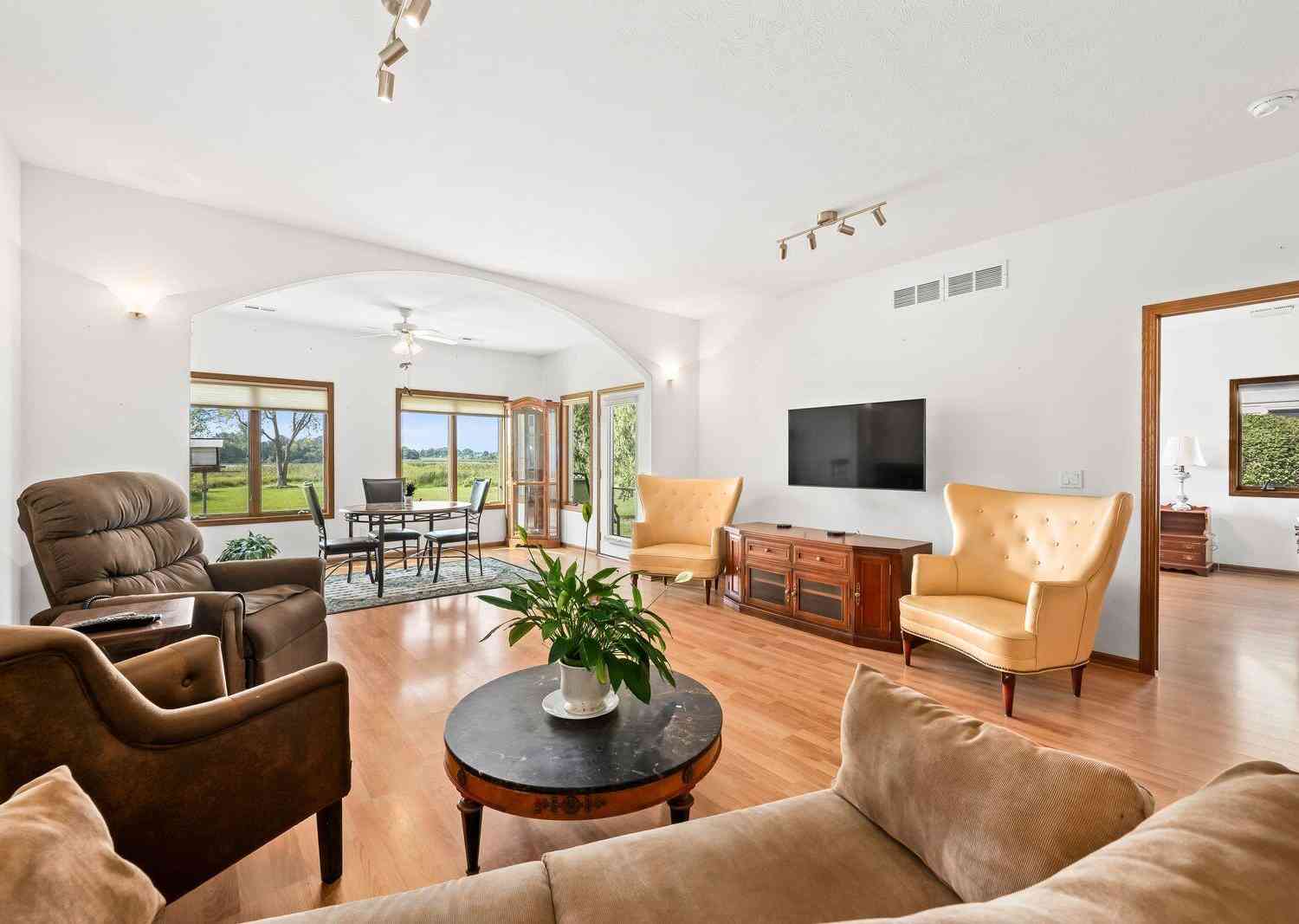 Condo For Sale - 400 S Rice #12<br/> Walworth County, Whitewater, WI 53190