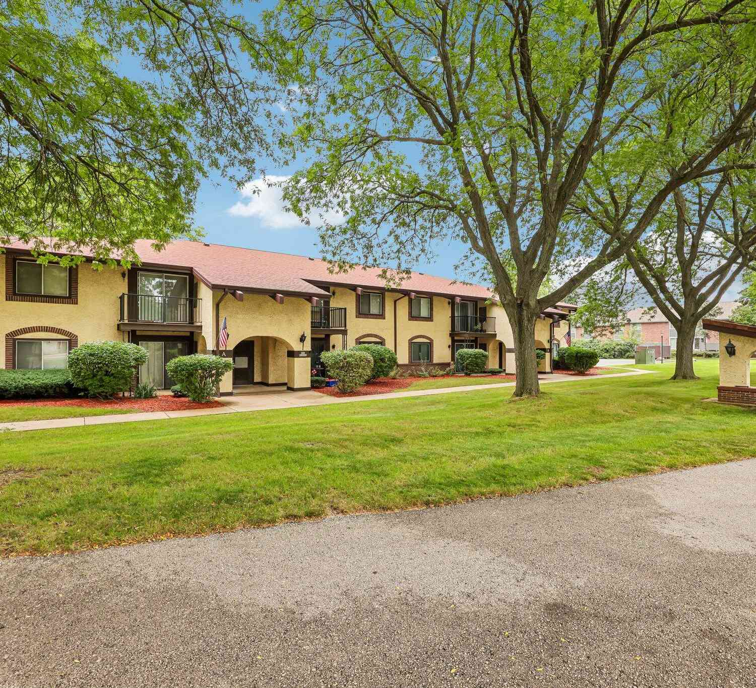 Condo For Sale - N82W13506 Fond Du Lac #A207<br/> Menomonee Falls, WI 53051