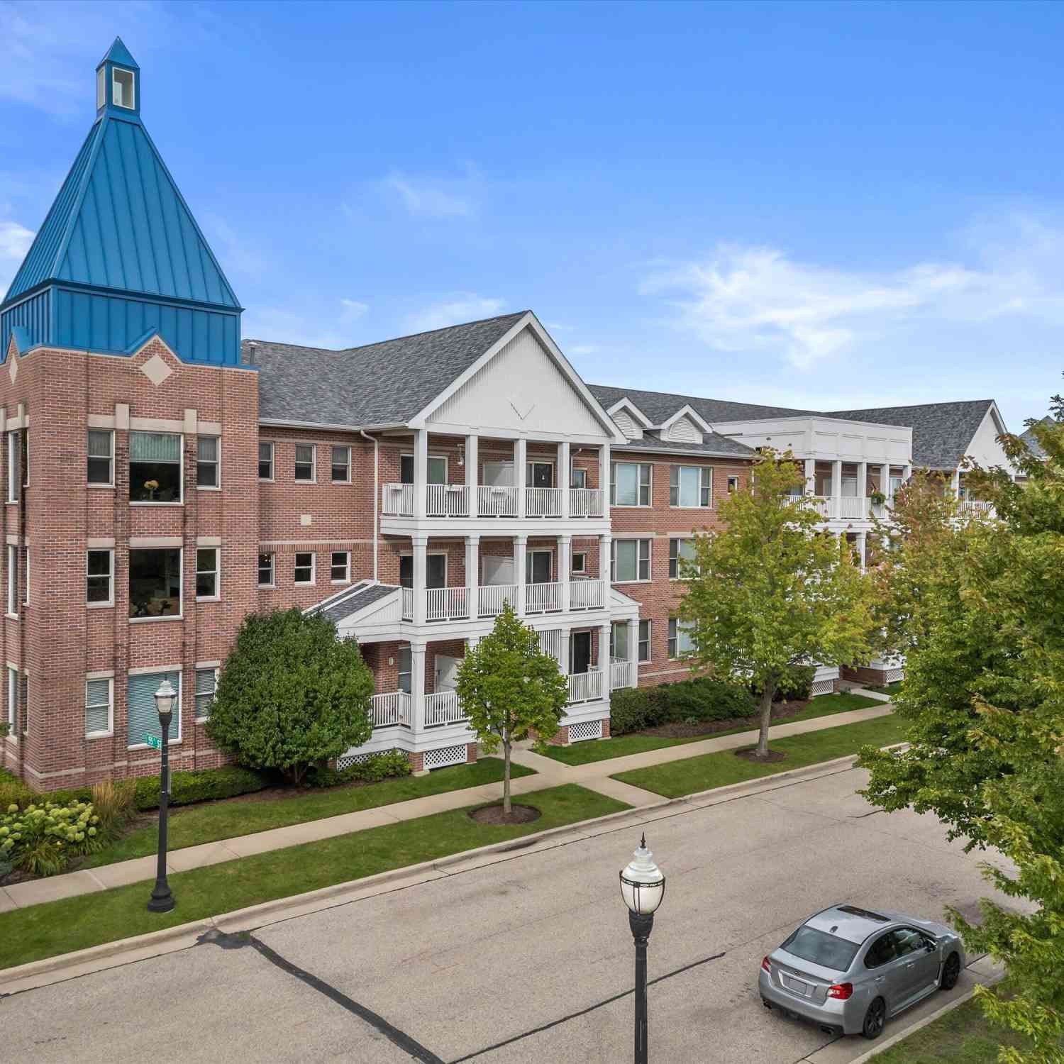 Condo For Sale - 5410 2nd #2A<br/> Kenosha, WI 53140