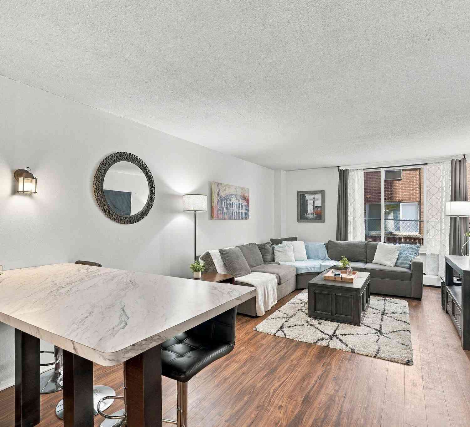Condo For Sale - 1409 N Prospect #102<br/> Milwaukee County, Milwaukee, WI 53202