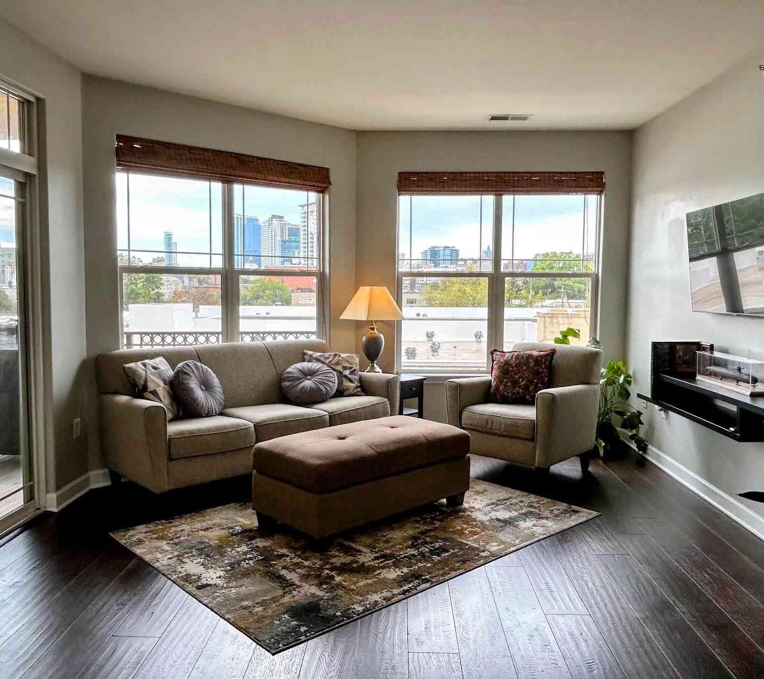 Condo For Sale - 1619 N Farwell #310<br/> Milwaukee, WI 53202
