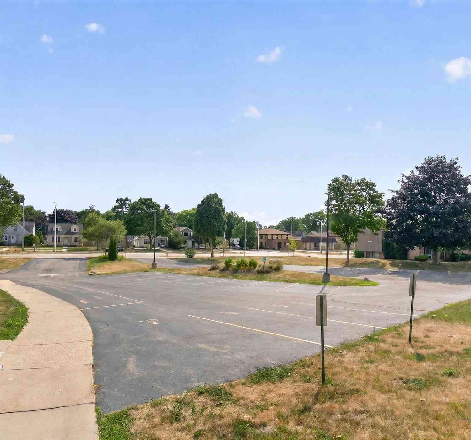 Condo For Sale - 9034 W Lisbon #32<br/> Milwaukee, WI 53222