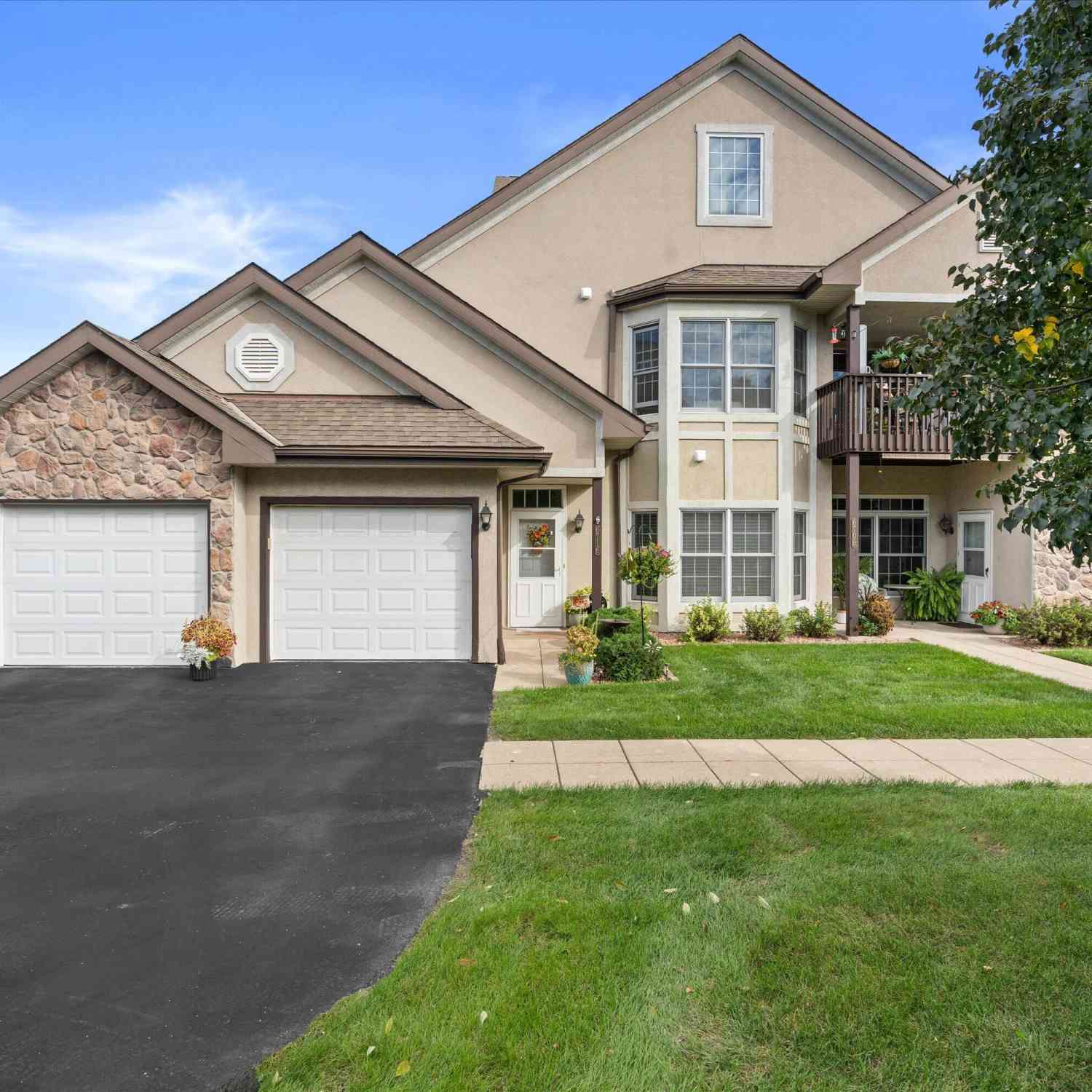 Condo For Sale - 6716 S 34th<br/> Franklin, WI 53132