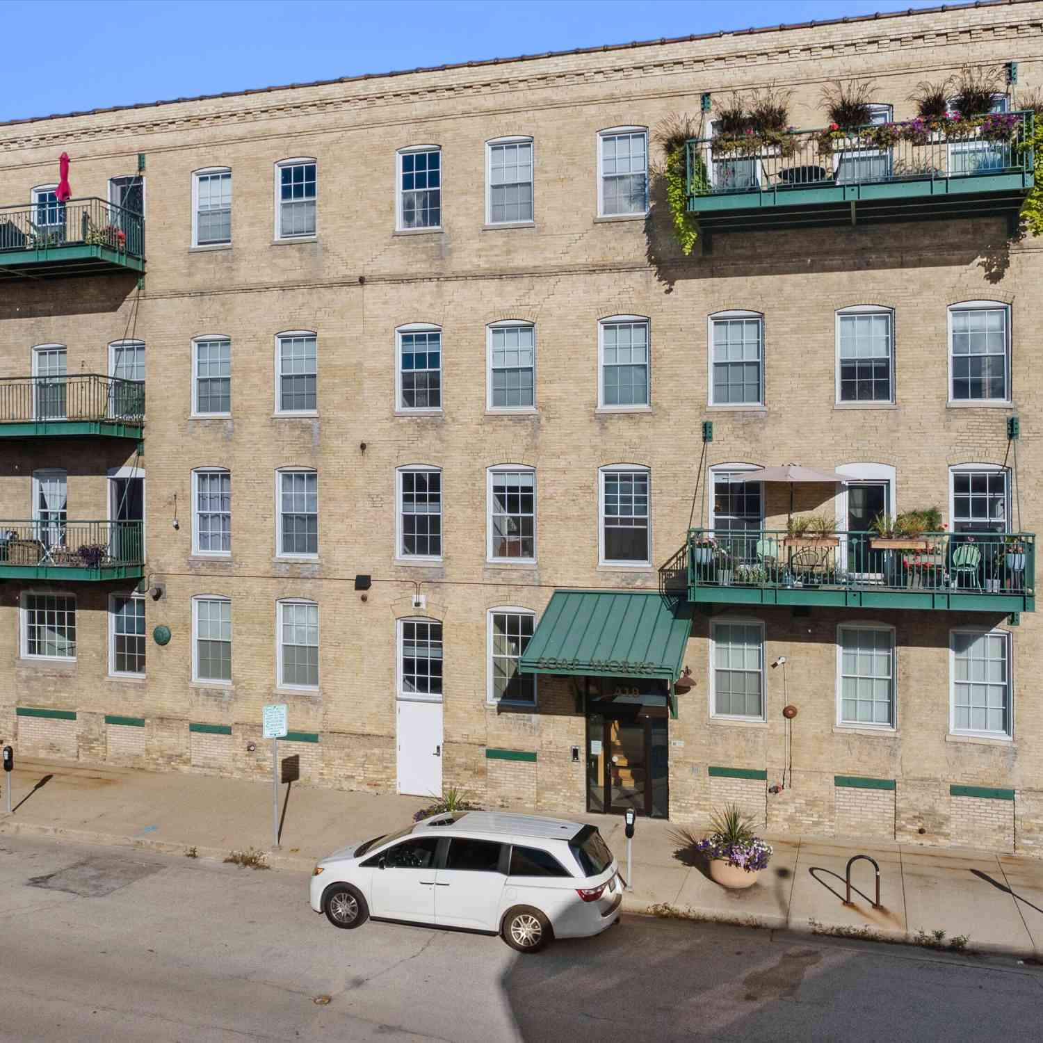 Condo For Sale - 418 N 3rd #260<br/> Milwaukee, WI 53203